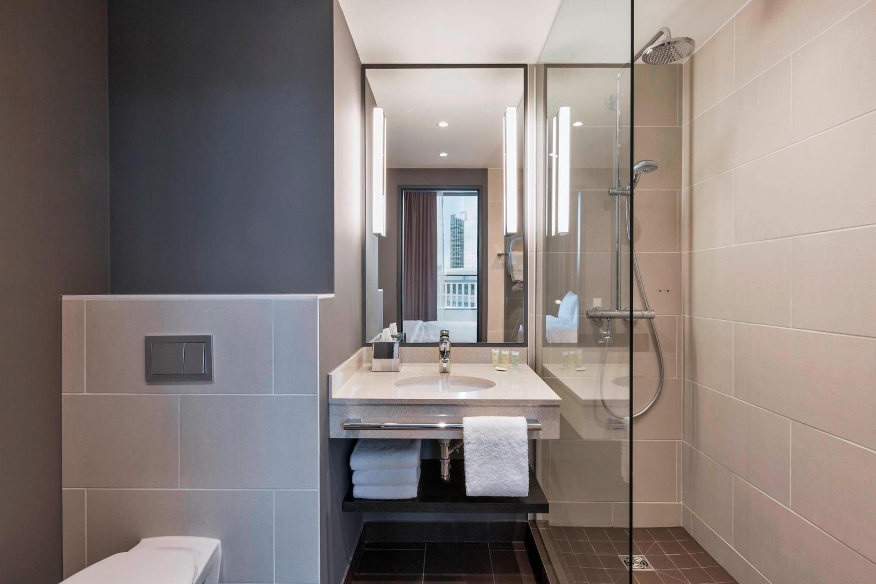 Residence Inn by Marriott Frankfurt City Center - Property Image 10