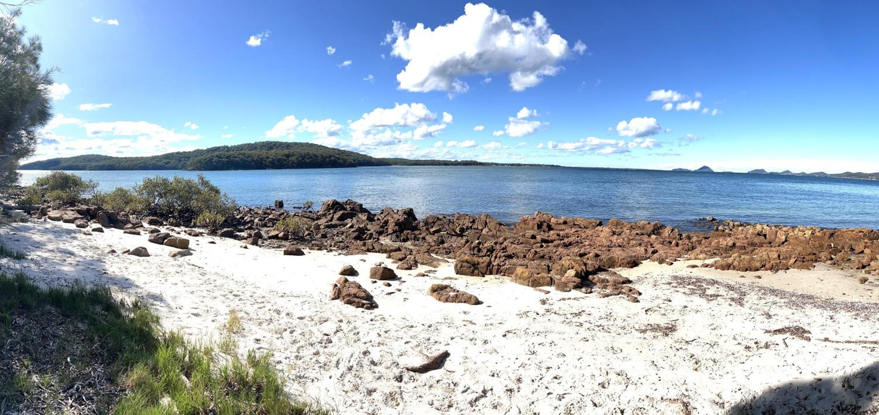 Tranquil Escape - Koala Hotspot - 2 Bed 2 Bath Apt Spectacular Sea Views