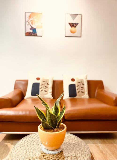 Lagom studio 18 - đẹp và yên bình, kế bên dinh độc lâp, nhà thờ Đức Bà, đường Nguyễn Du, phường Bến Nghé, Quận 1