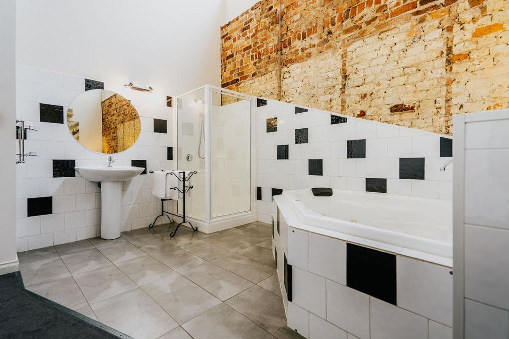 Albert Hotel Daylesford