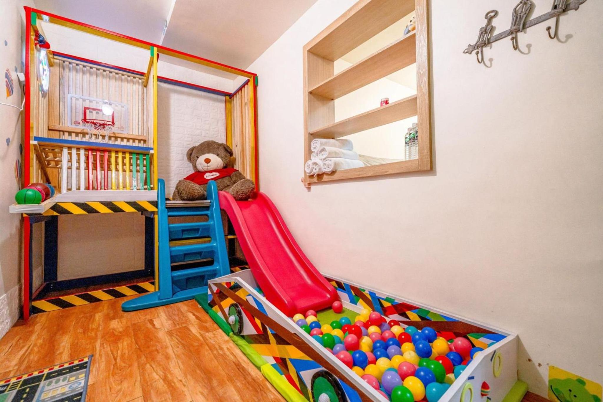 activities & amenities
