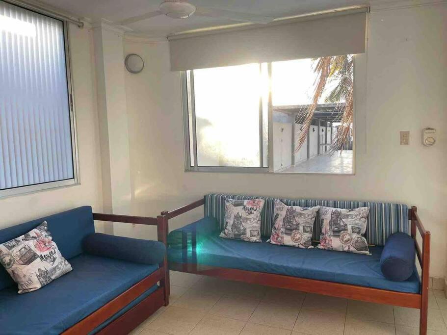 Cabaña #11 frente al mar en Coveñas - Tercera Encenada - Conjunto con piscina