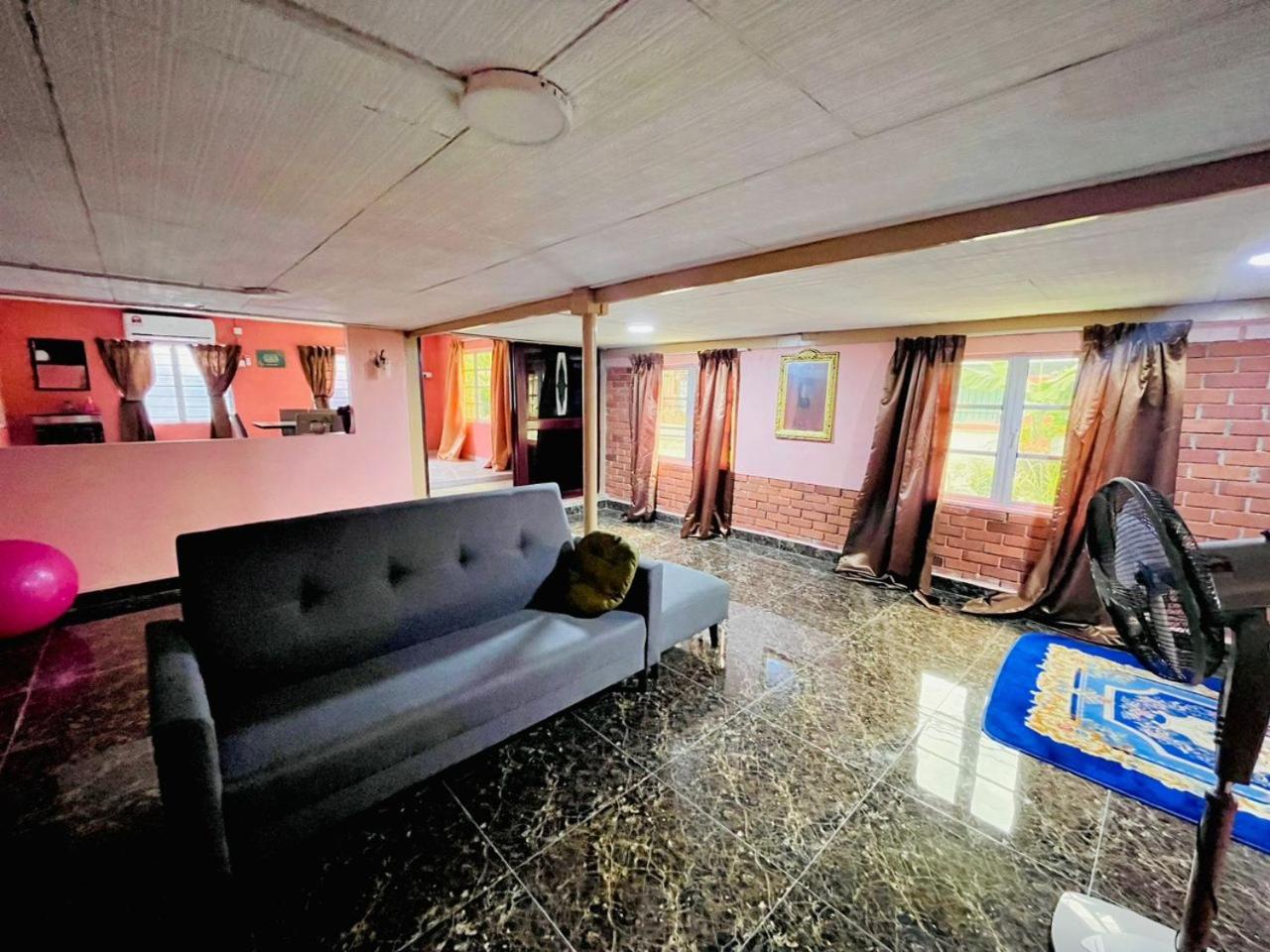 Halim's Rumah Singgah Mxslim only photo 7