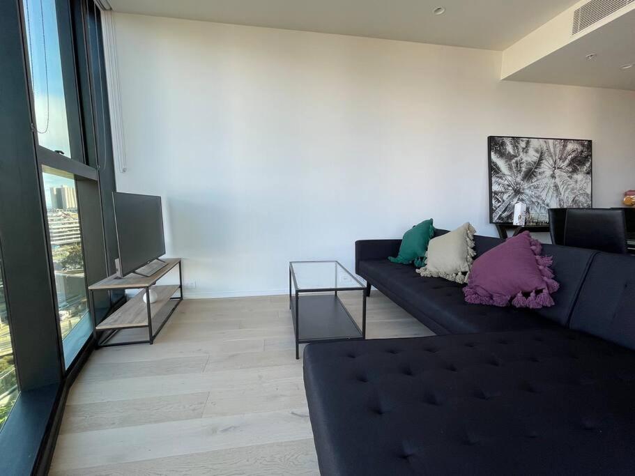 City View Luxury 3 Bedroom Apartment-Free Car Park