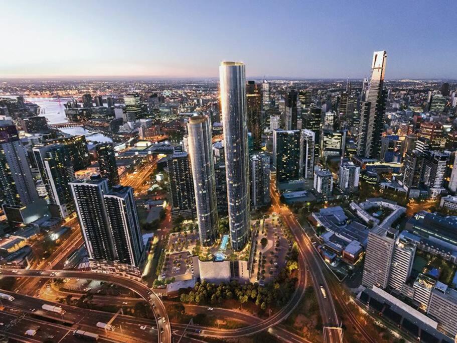 City View Luxury 3 Bedroom Apartment-Free Car Park