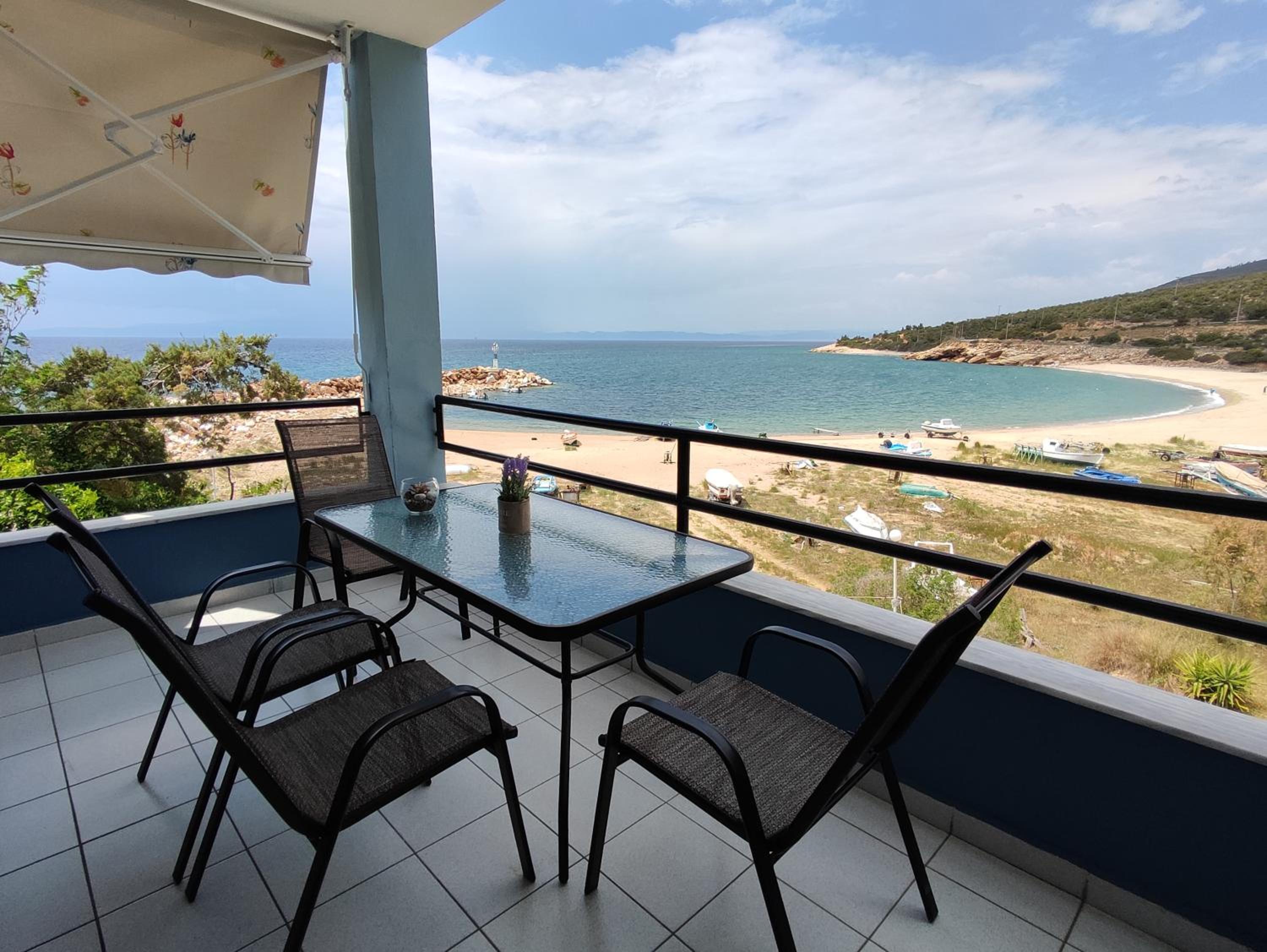 Maries Seaside Home view 4