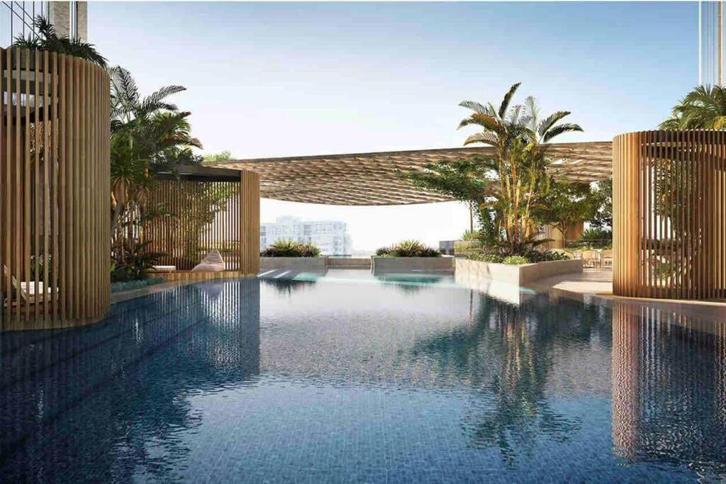 Modern 3BR In High Rise w/ Sea View incl Carpark