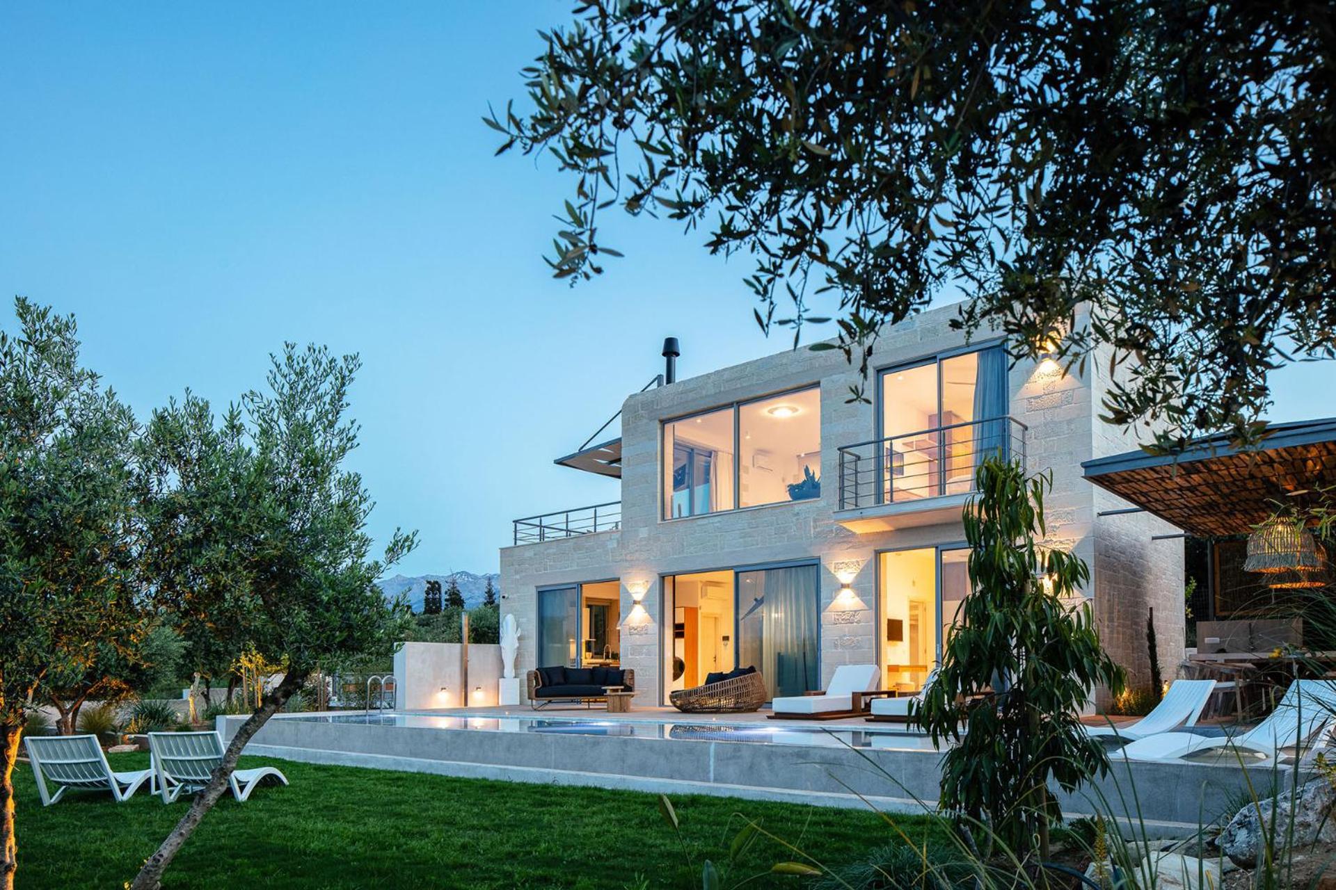 Hotel Heniochos Villas - Image 1