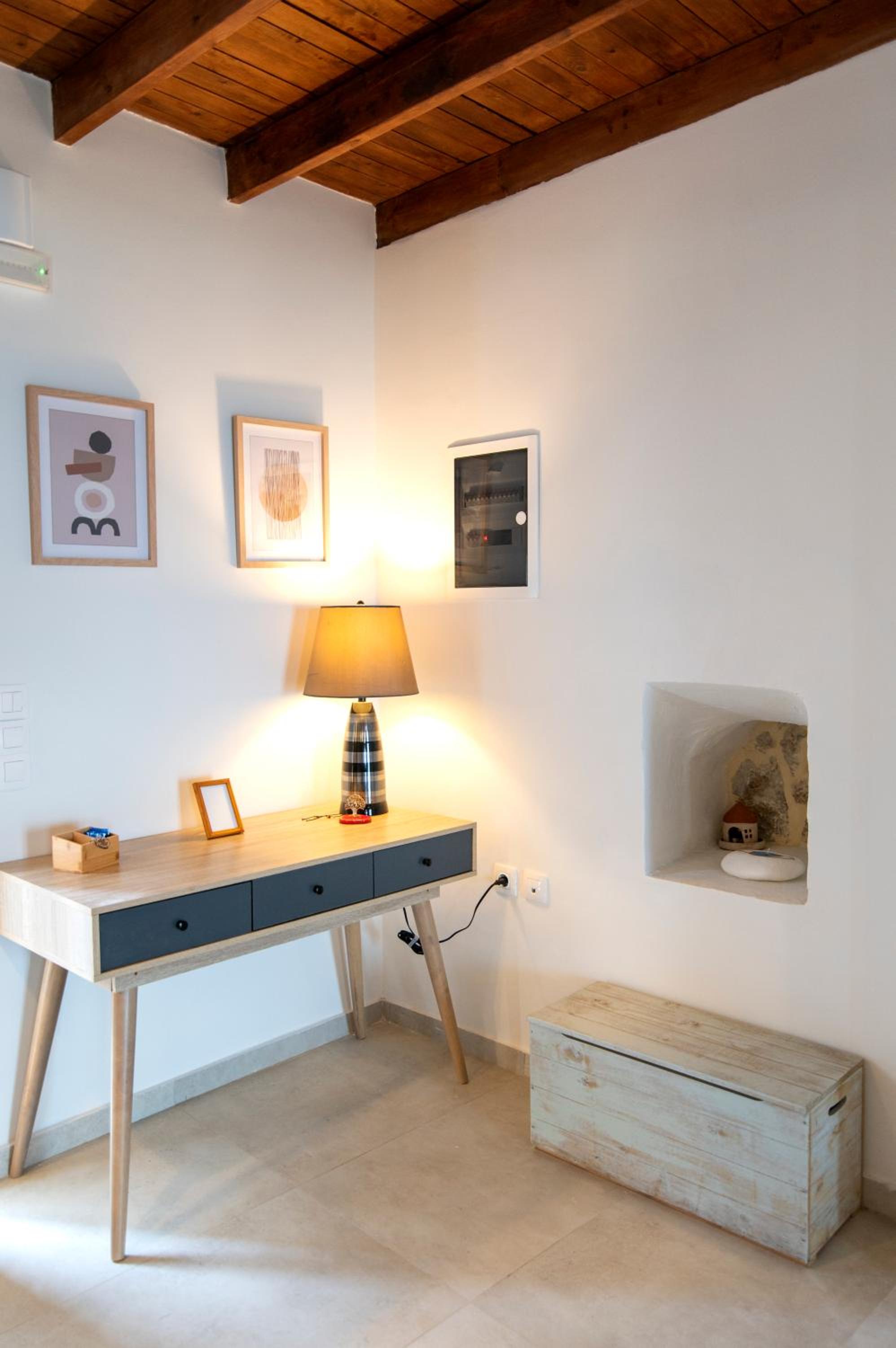DIMIS ASOMATOS HOMES