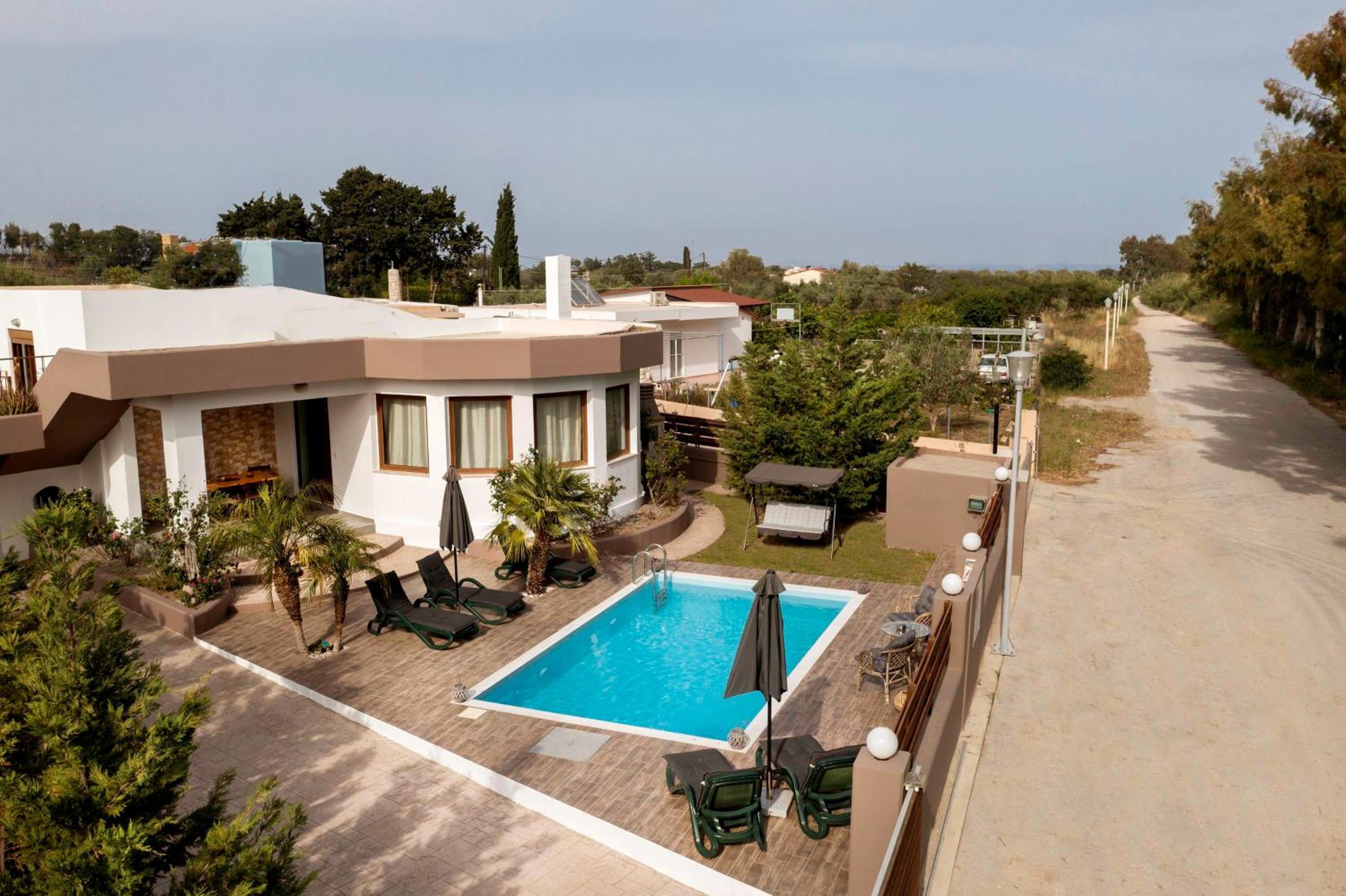 Maia Luxury Pool Villa view 5