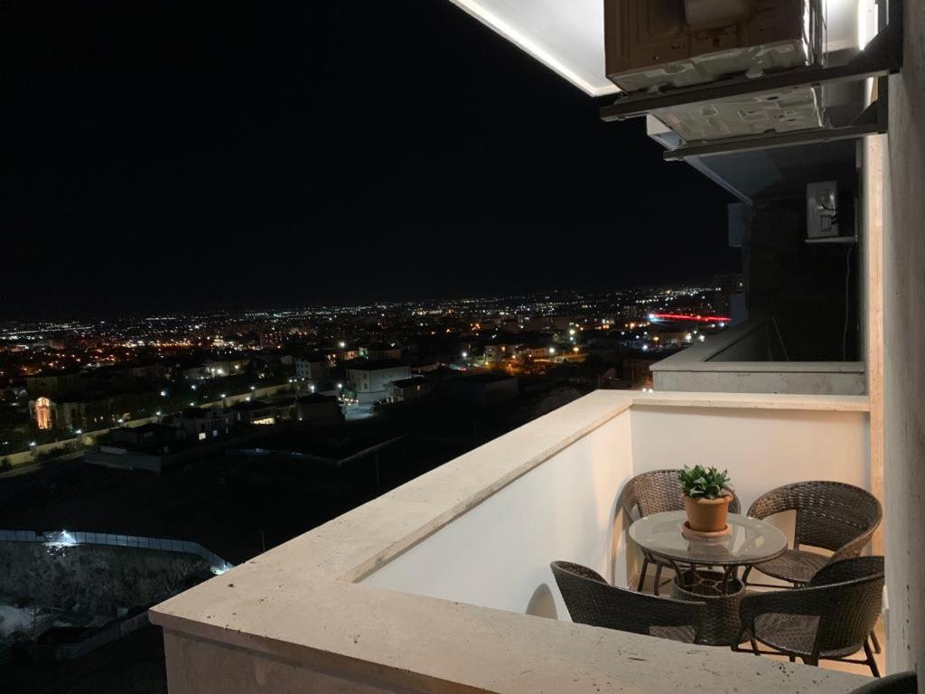 Luxury Apartment with balcony