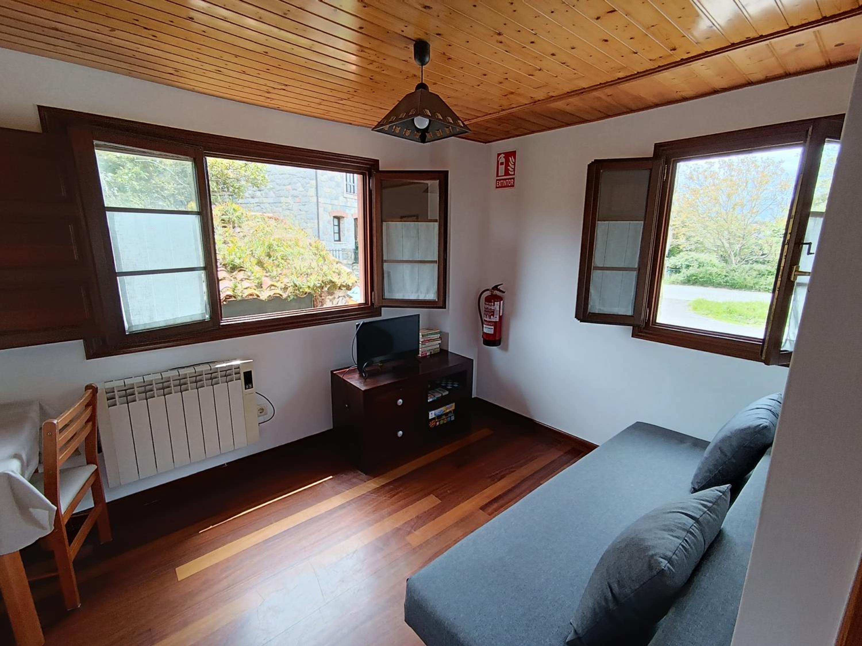 Apartamentos MinusKa con jardin y a tan solo 10 min andando a Llanes