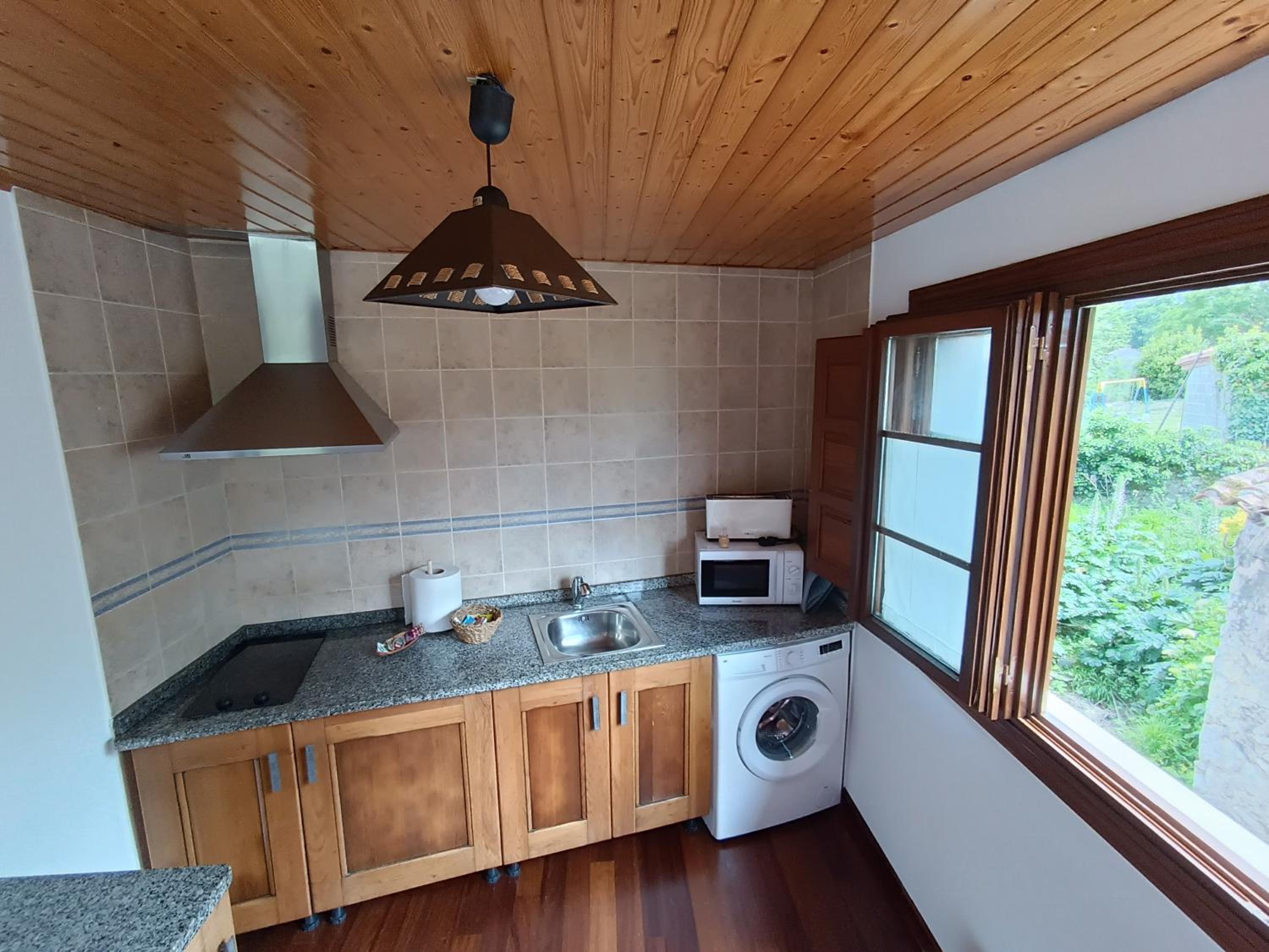 Apartamentos MinusKa con jardin y a tan solo 10 min andando a Llanes