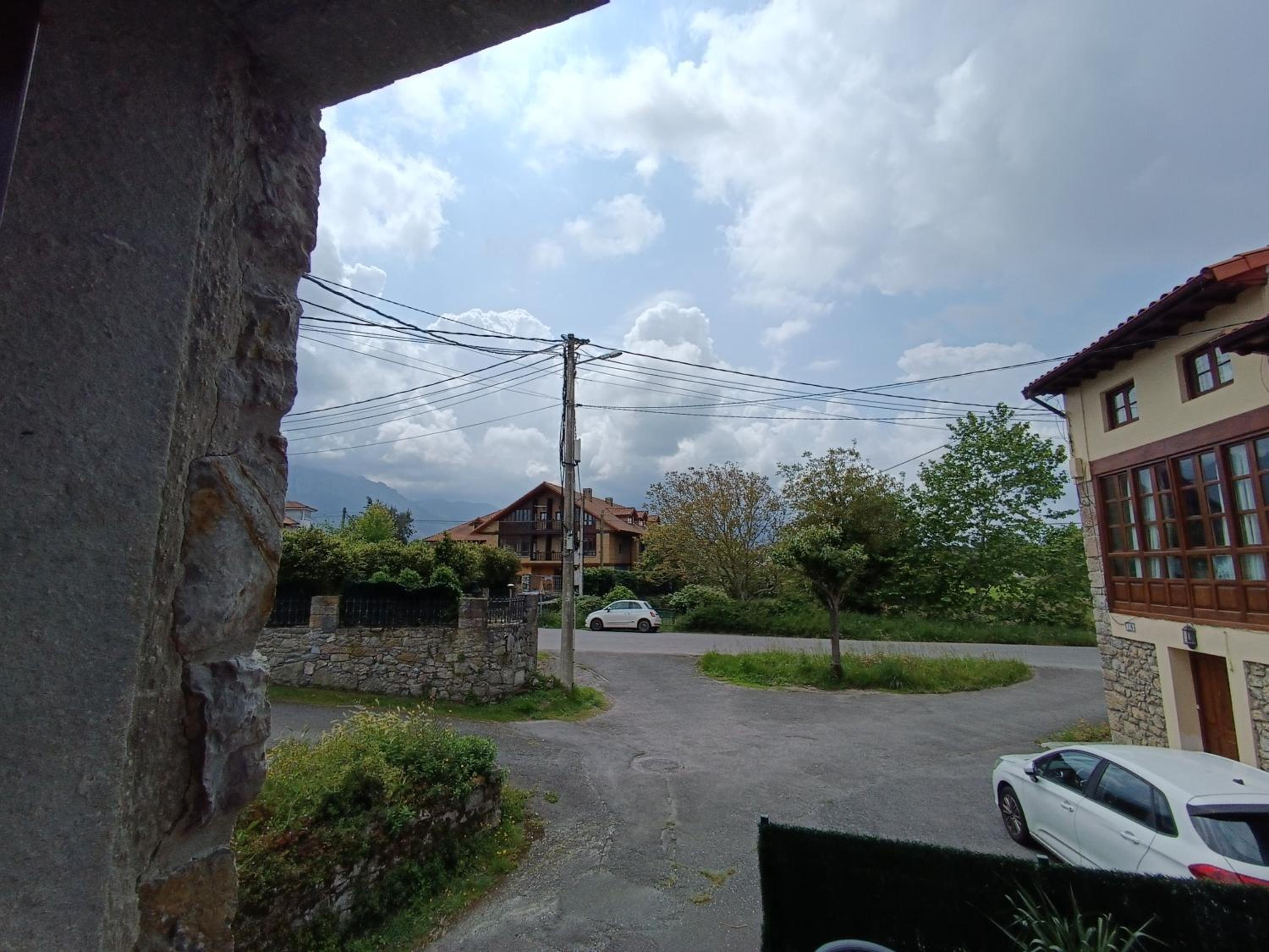 Apartamentos MinusKa con jardin y a tan solo 10 min andando a Llanes