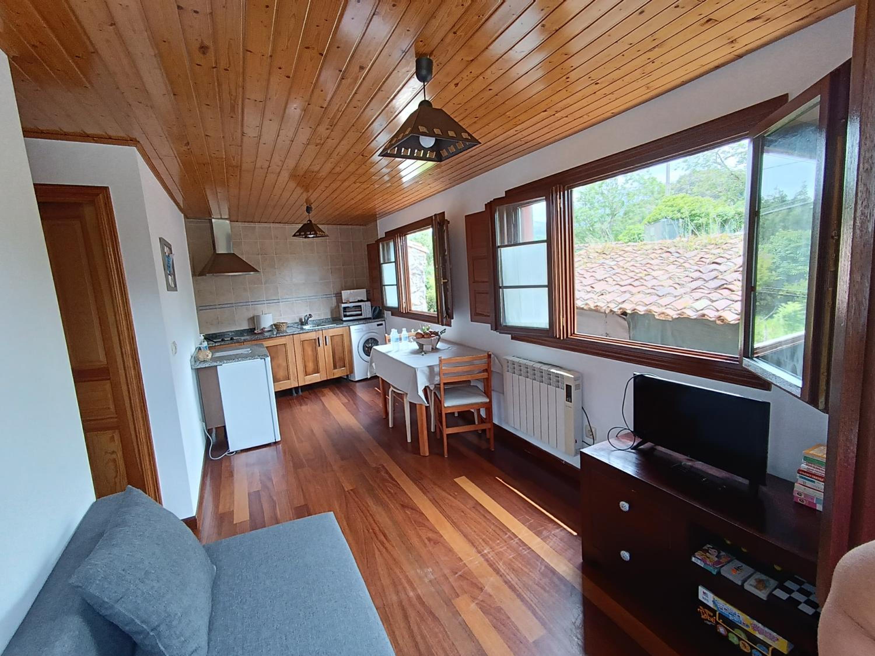 Apartamentos MinusKa con jardin y a tan solo 10 min andando a Llanes