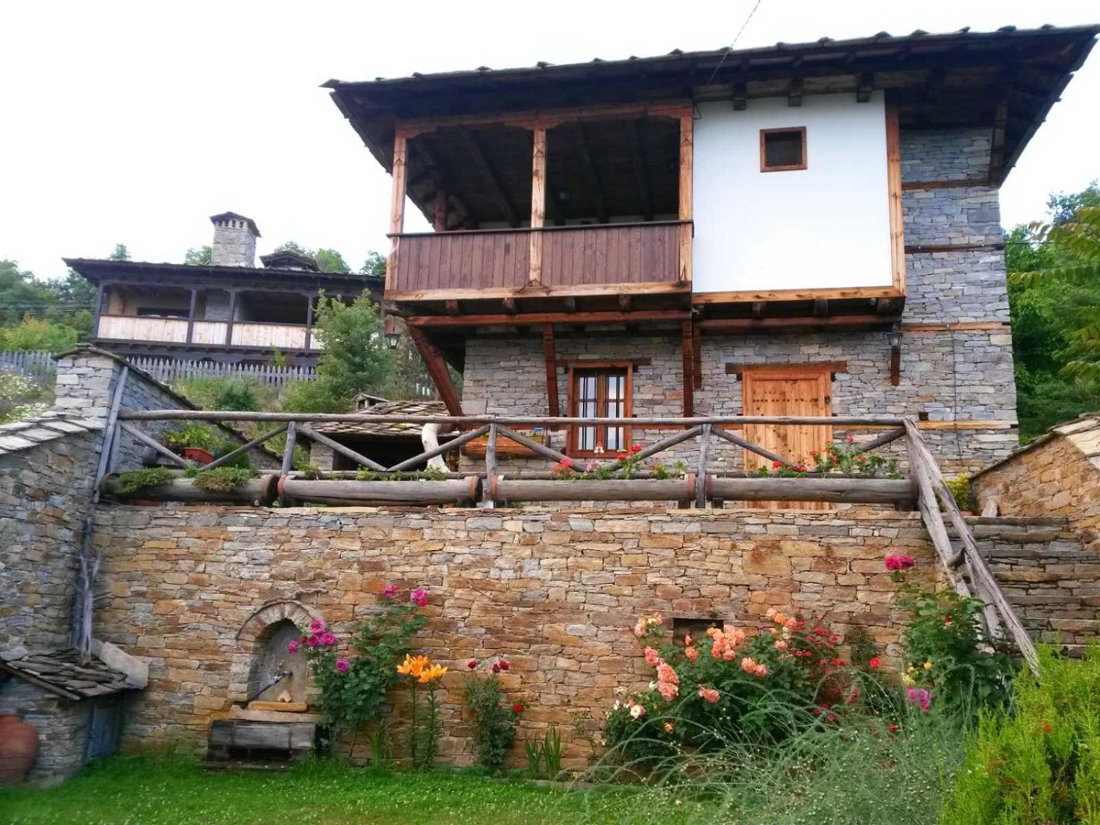 Leshten Valentin's House