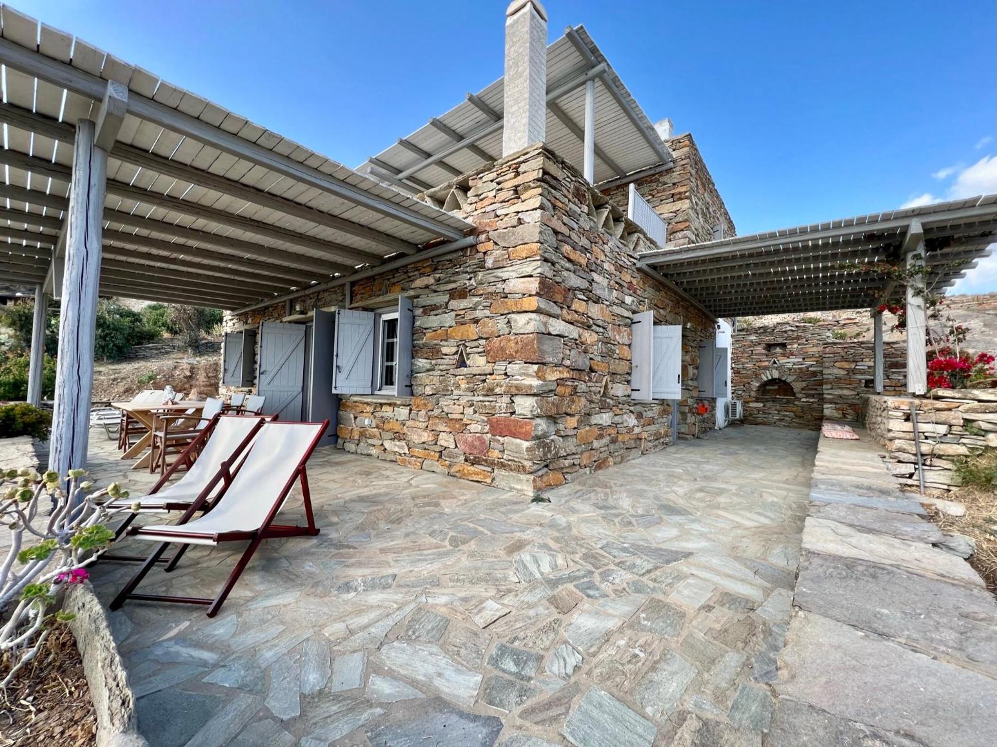 The Traditional Stone Villa photo 5