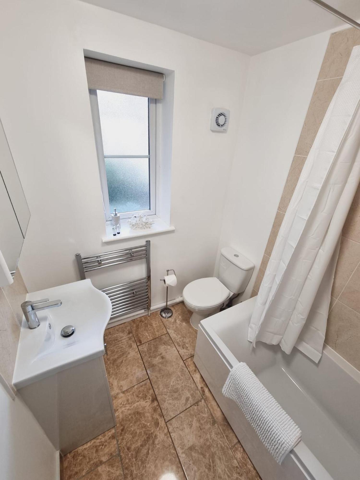 Photo 37