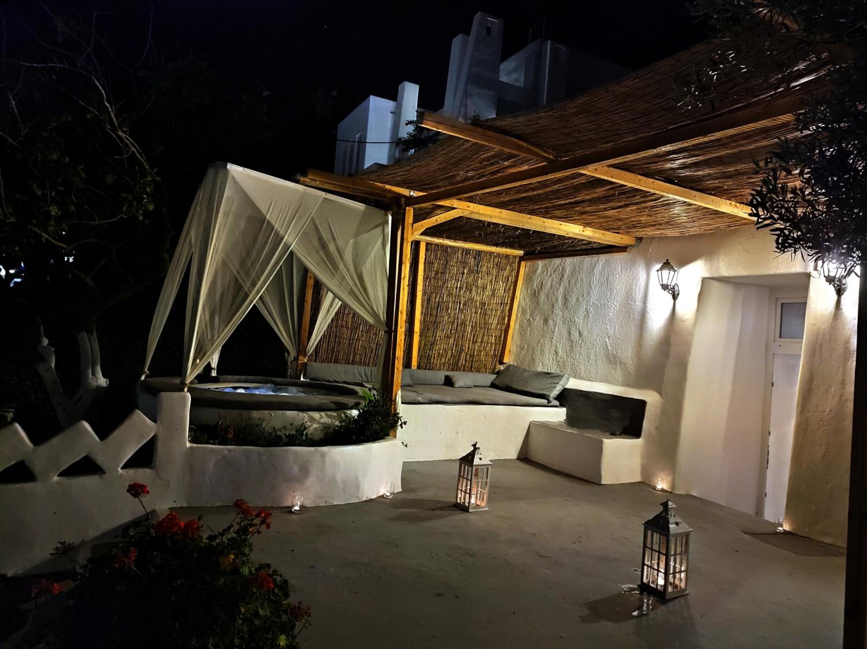 EL PATRON SANTORINI photo 5