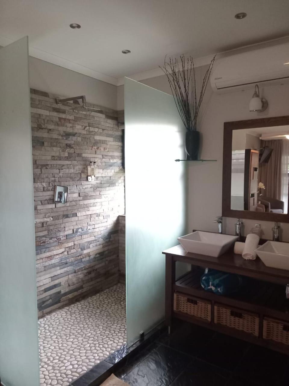 St Lucia Hilltop Guest House