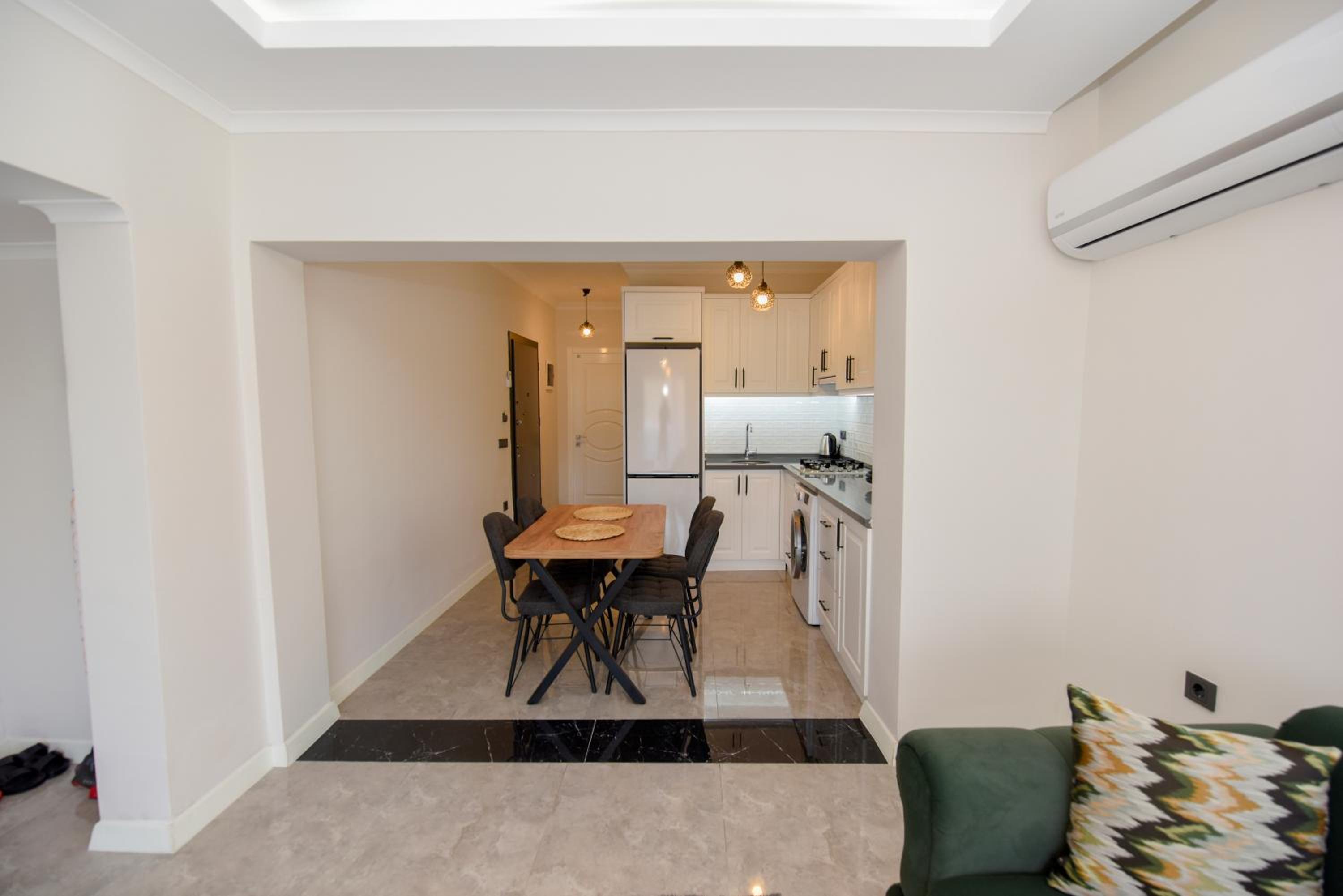 Duygu Apart etkileyici deniz manzaraları - Image 29