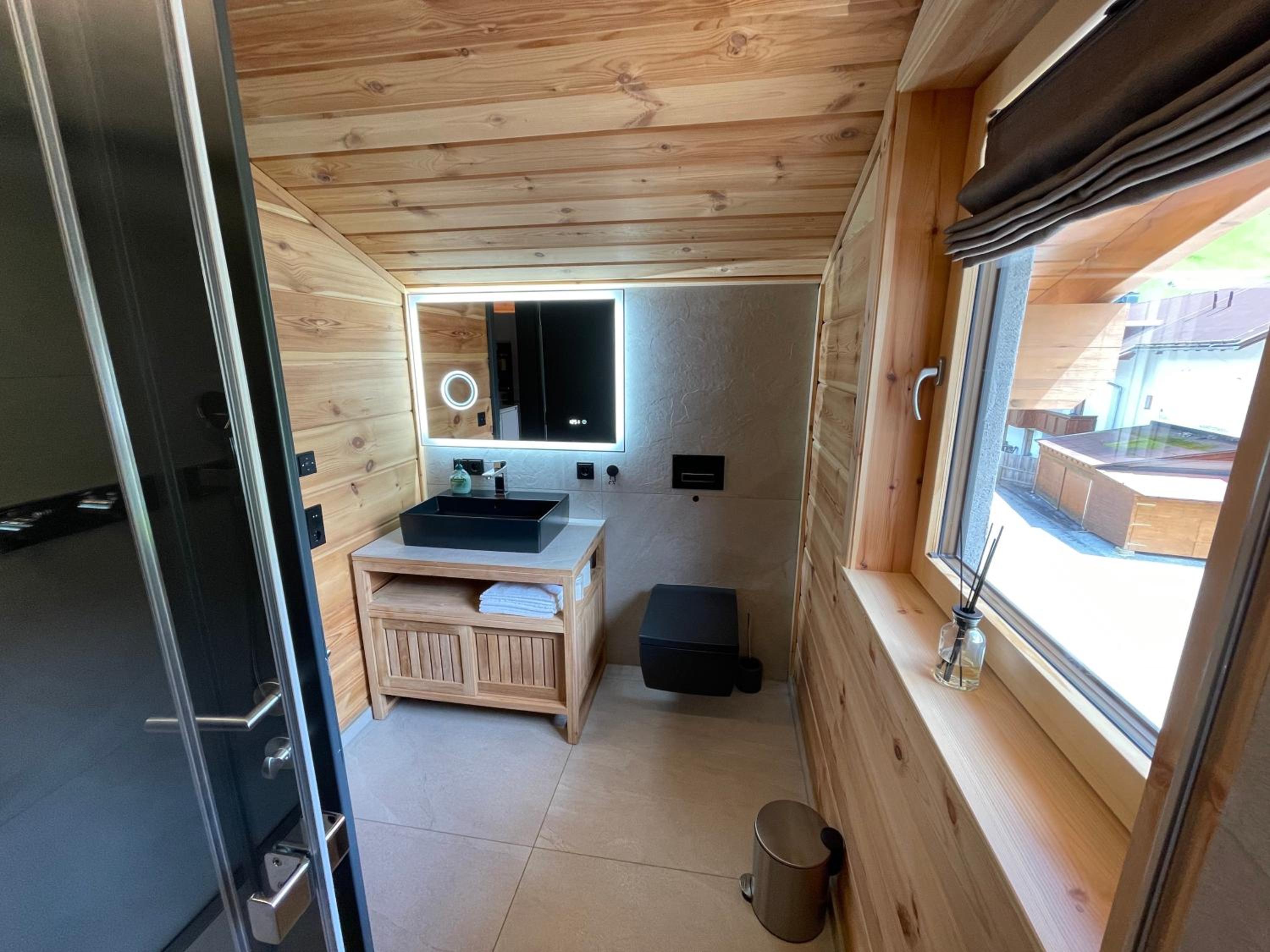 Chalet Chardonnay