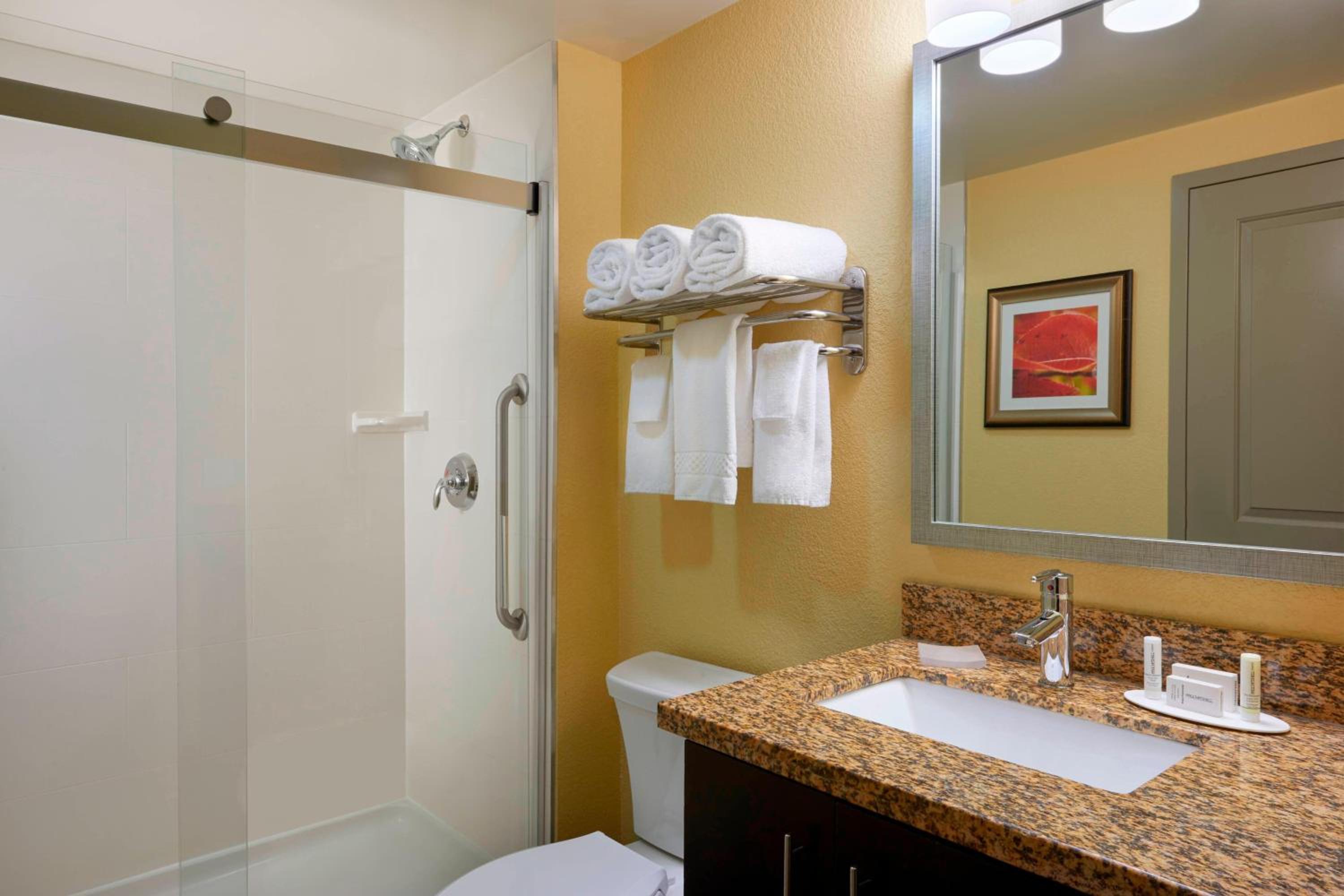 Thunder Bay Vacations - TownePlace Suites by Marriott Thunder Bay - Property Image 7