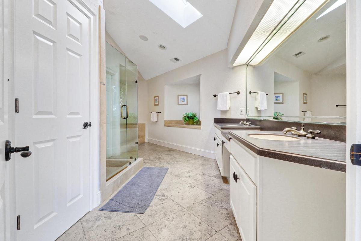 26 Bradley Circle view 4