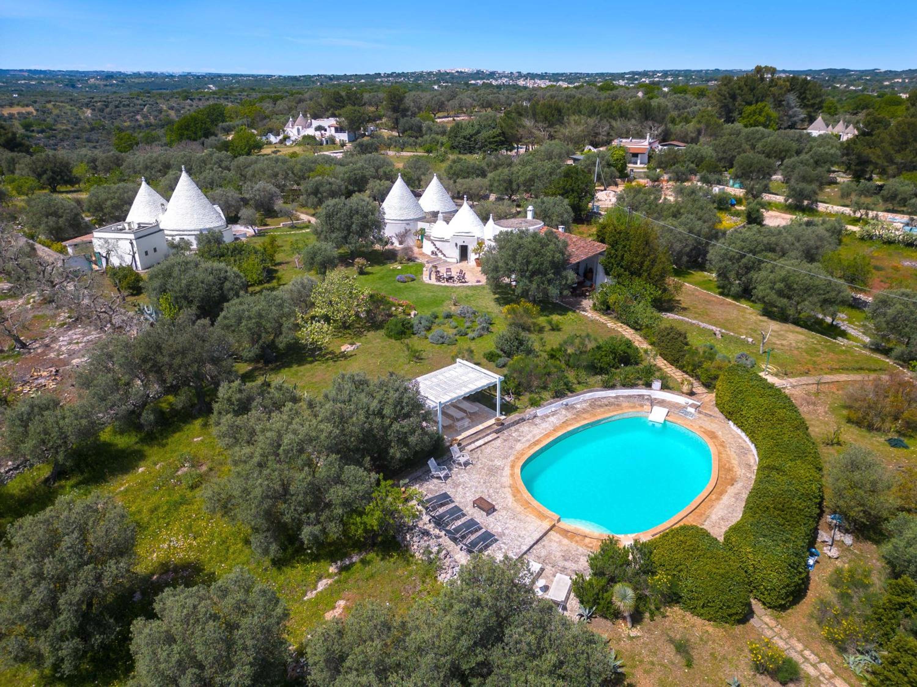 Trulli Il Cappero by Perle di Puglia