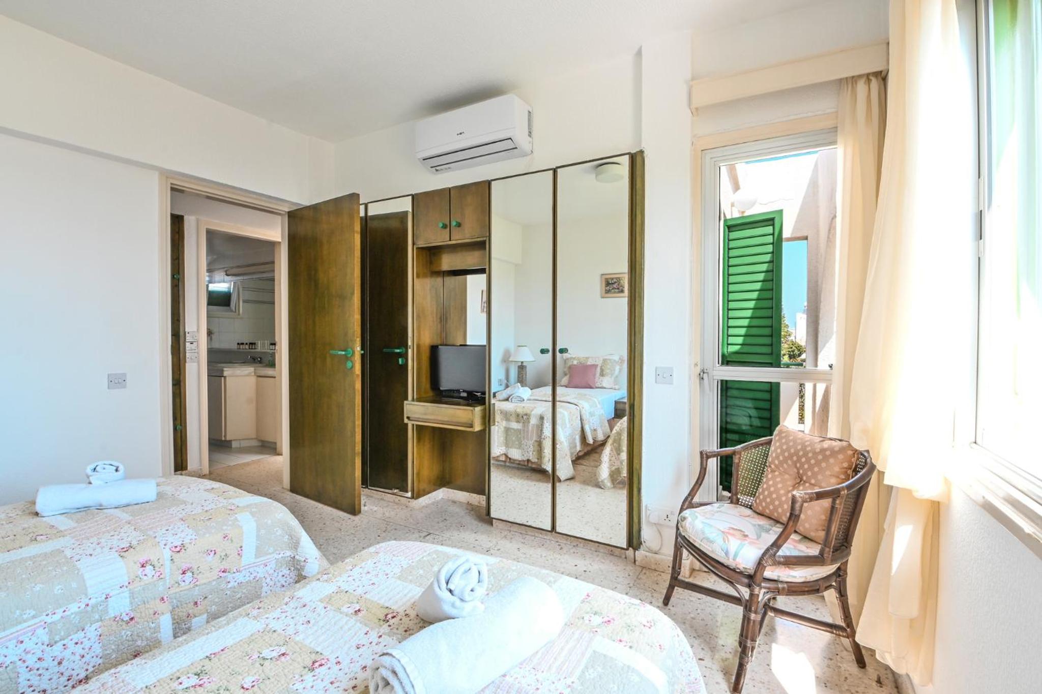 Villa 361-Walk to Protaras Fig Tree Bay & Amenities