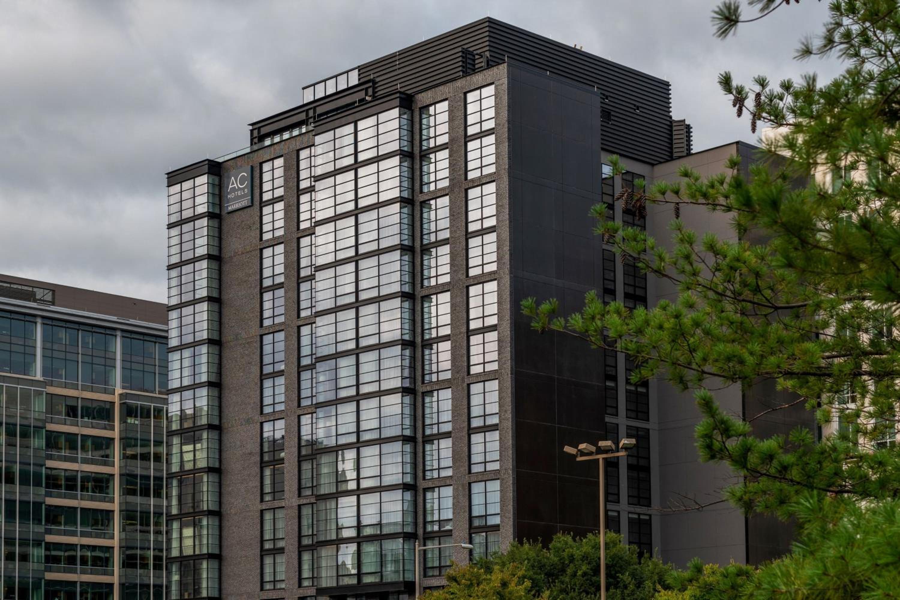 Hotel AC Hotel by Marriott Washington DC Convention Center