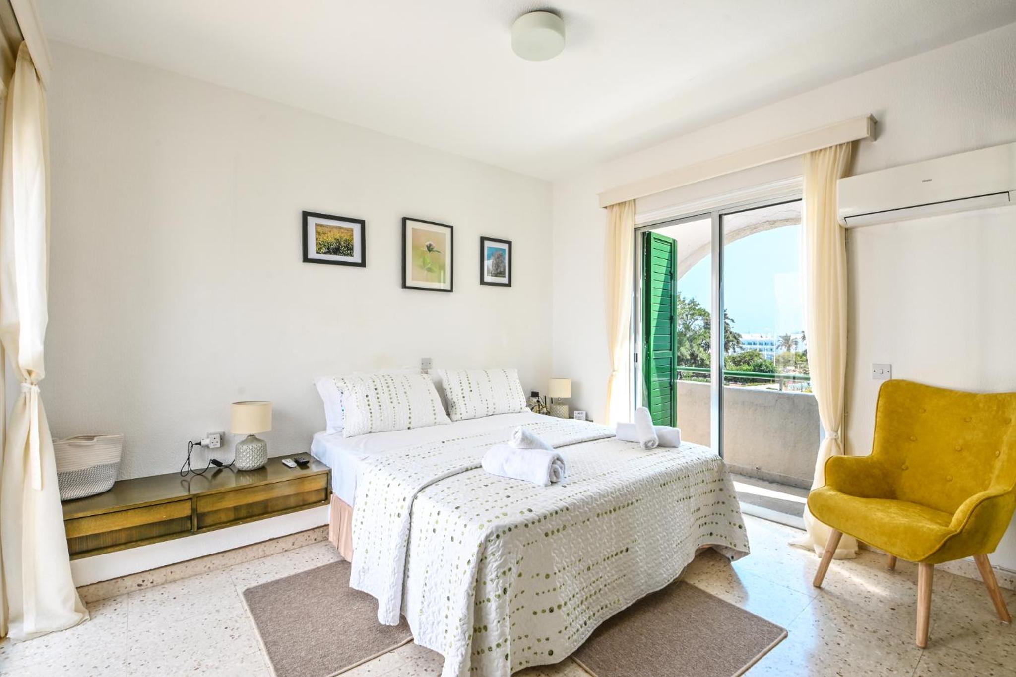 Villa 361-Walk to Protaras Fig Tree Bay & Amenities