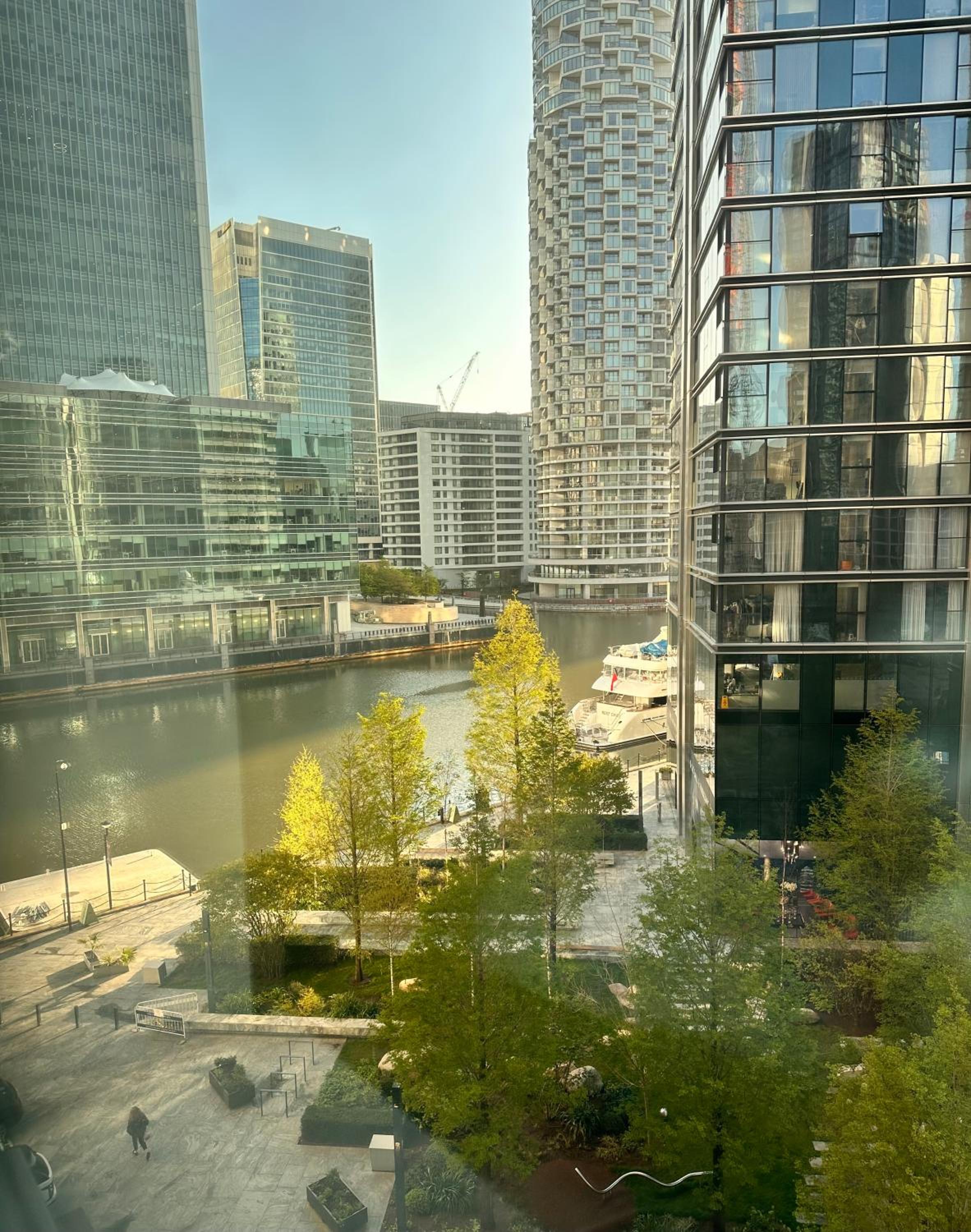 City Waterfront Apartments