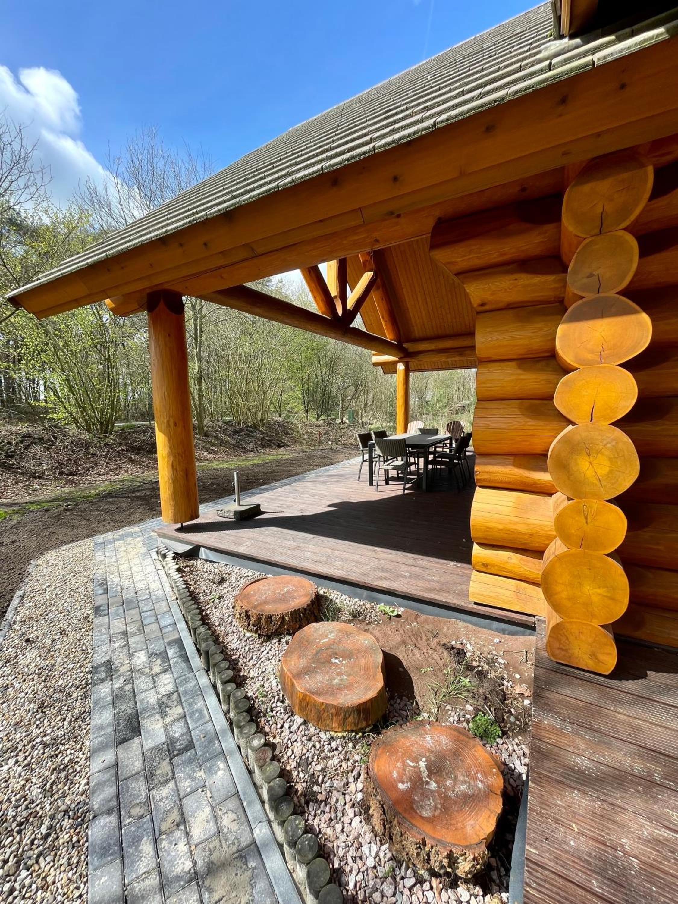 Unieke houten villa met SAUNA in Twente - 5p view 2