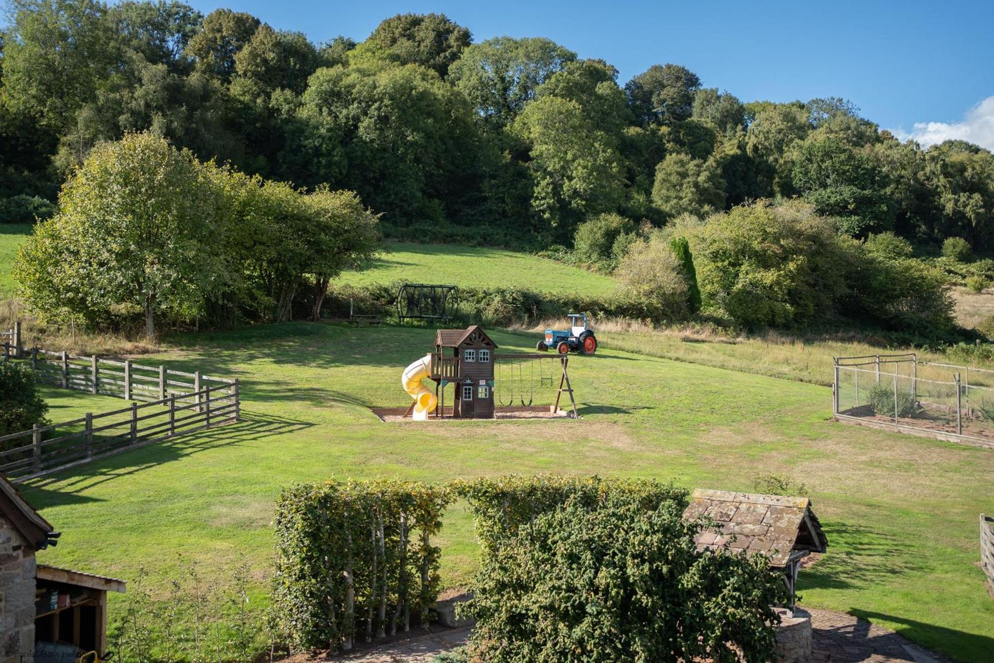 Orchard Barn