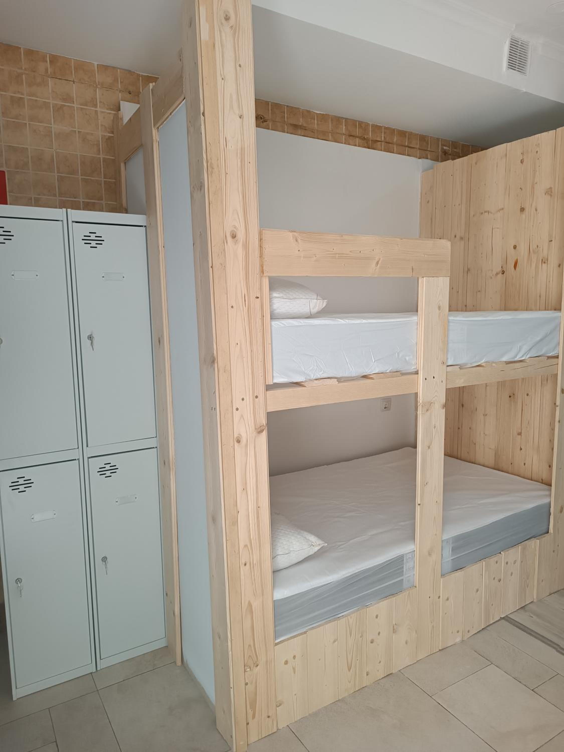 Hostel Bretema