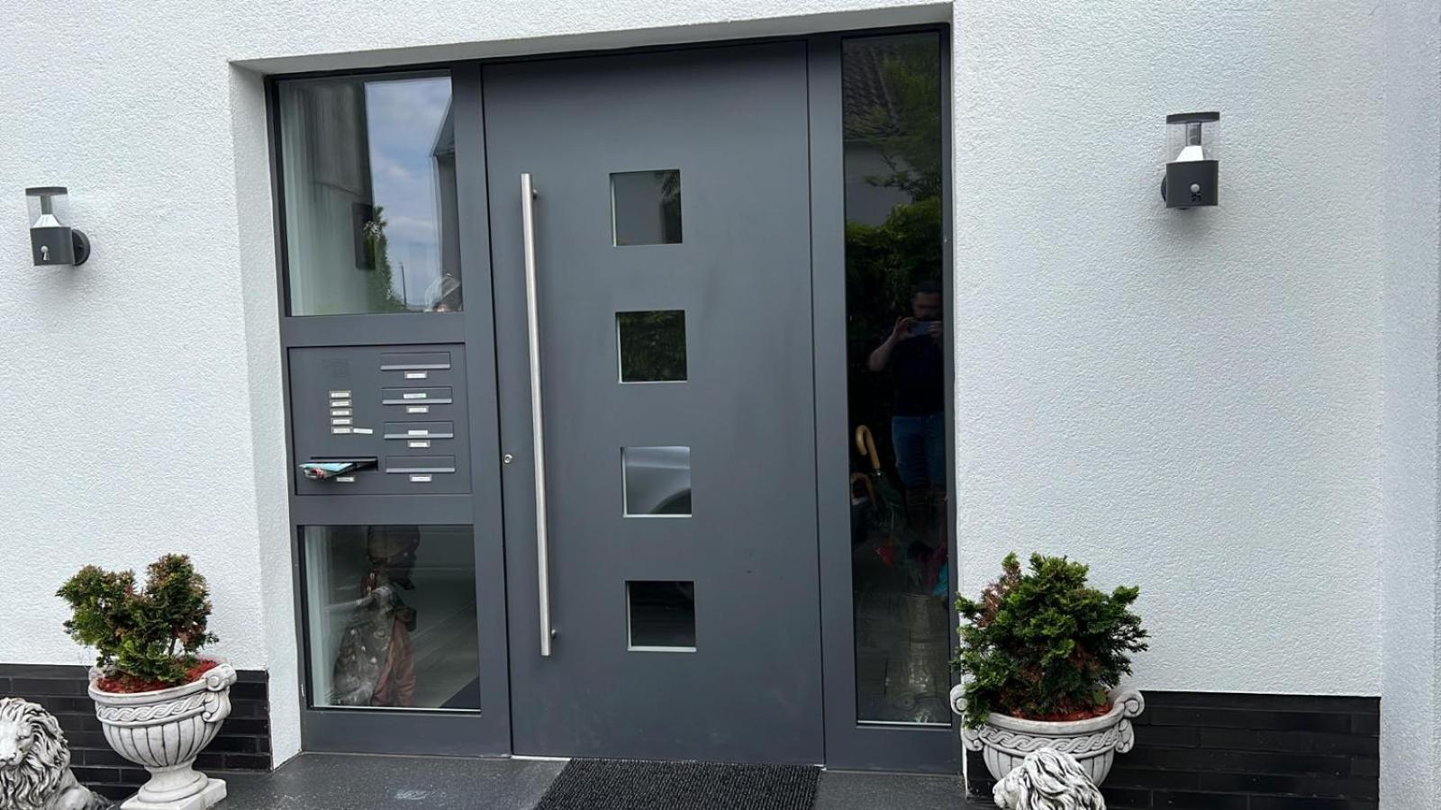 RelaxDays-Apartments 2 GARTEN und POOL- Mitbenutzung, kostenloser Parkplatz, kontaktloser CheckIn, WiFi mit SmartTV