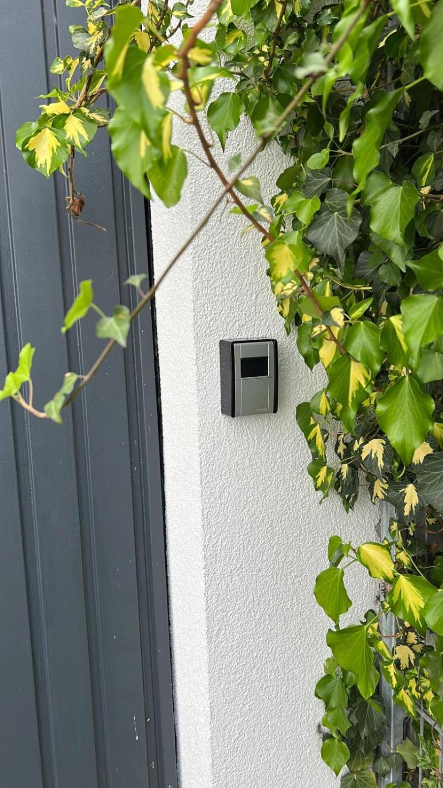 RelaxDays-Apartments 2 GARTEN und POOL- Mitbenutzung, kostenloser Parkplatz, kontaktloser CheckIn, WiFi mit SmartTV