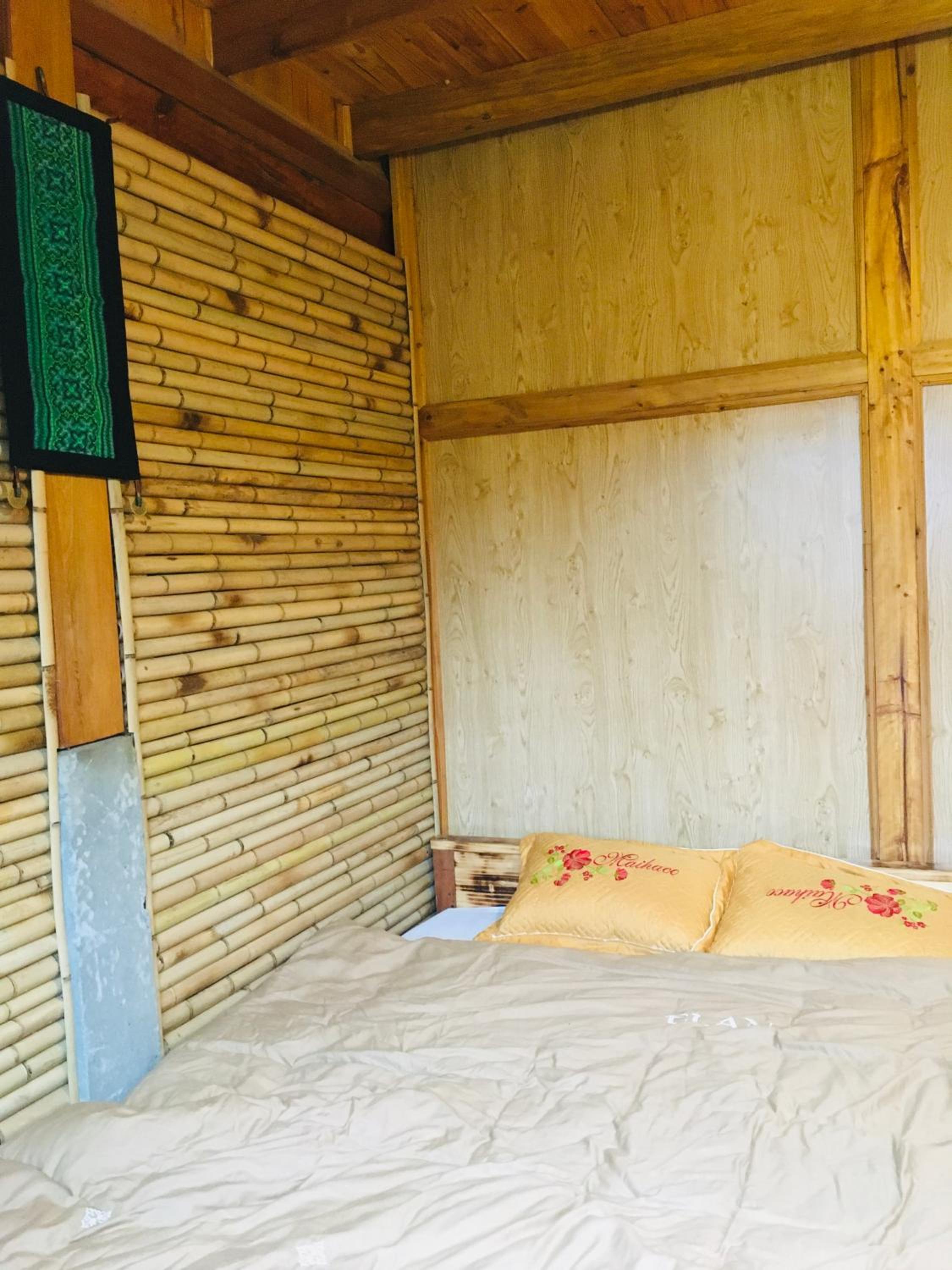 Sapa Local Guide Homestay Trek 2 Days 1 Night or Multi-Day Trekking