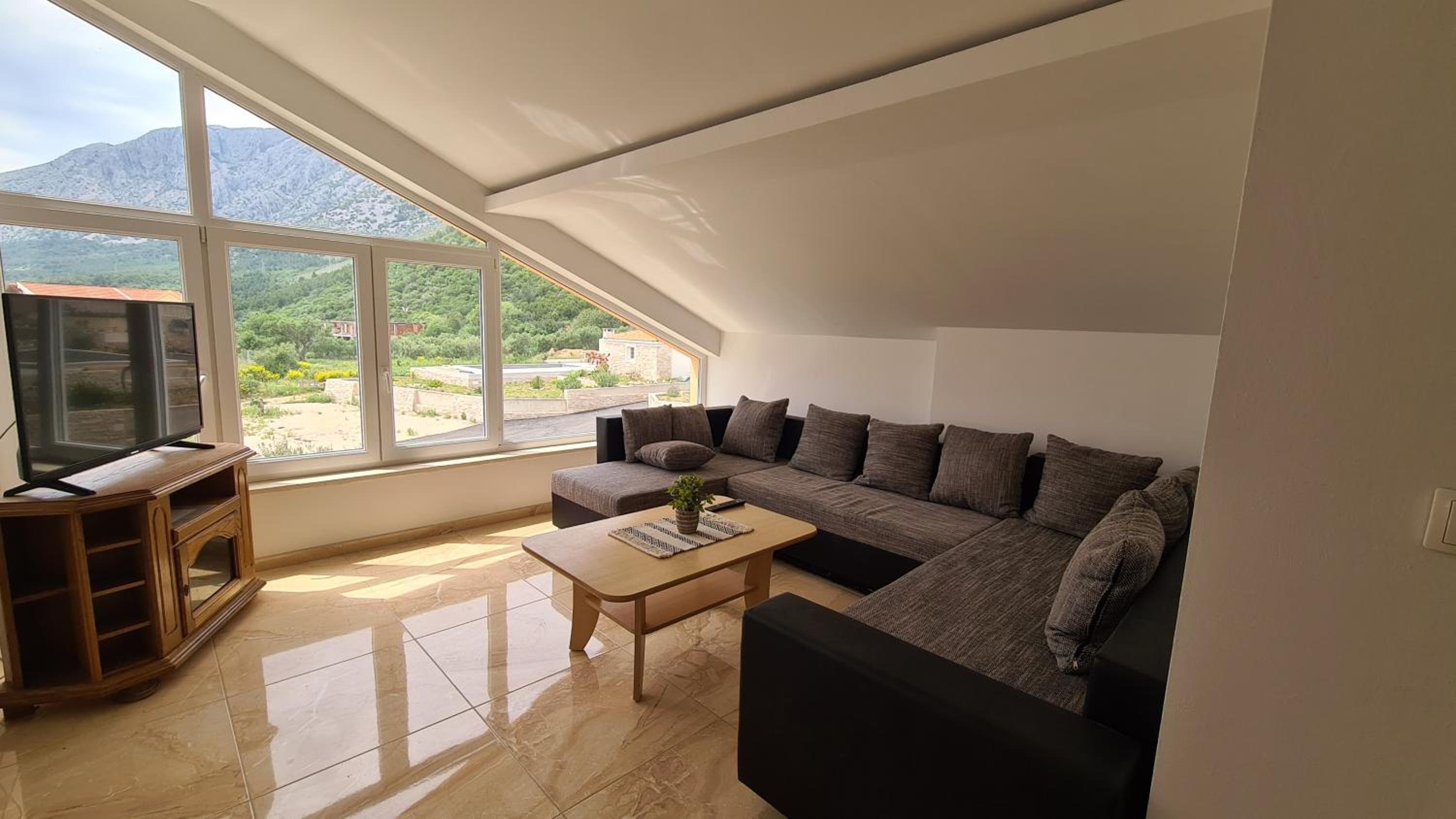 Apartments Josip
