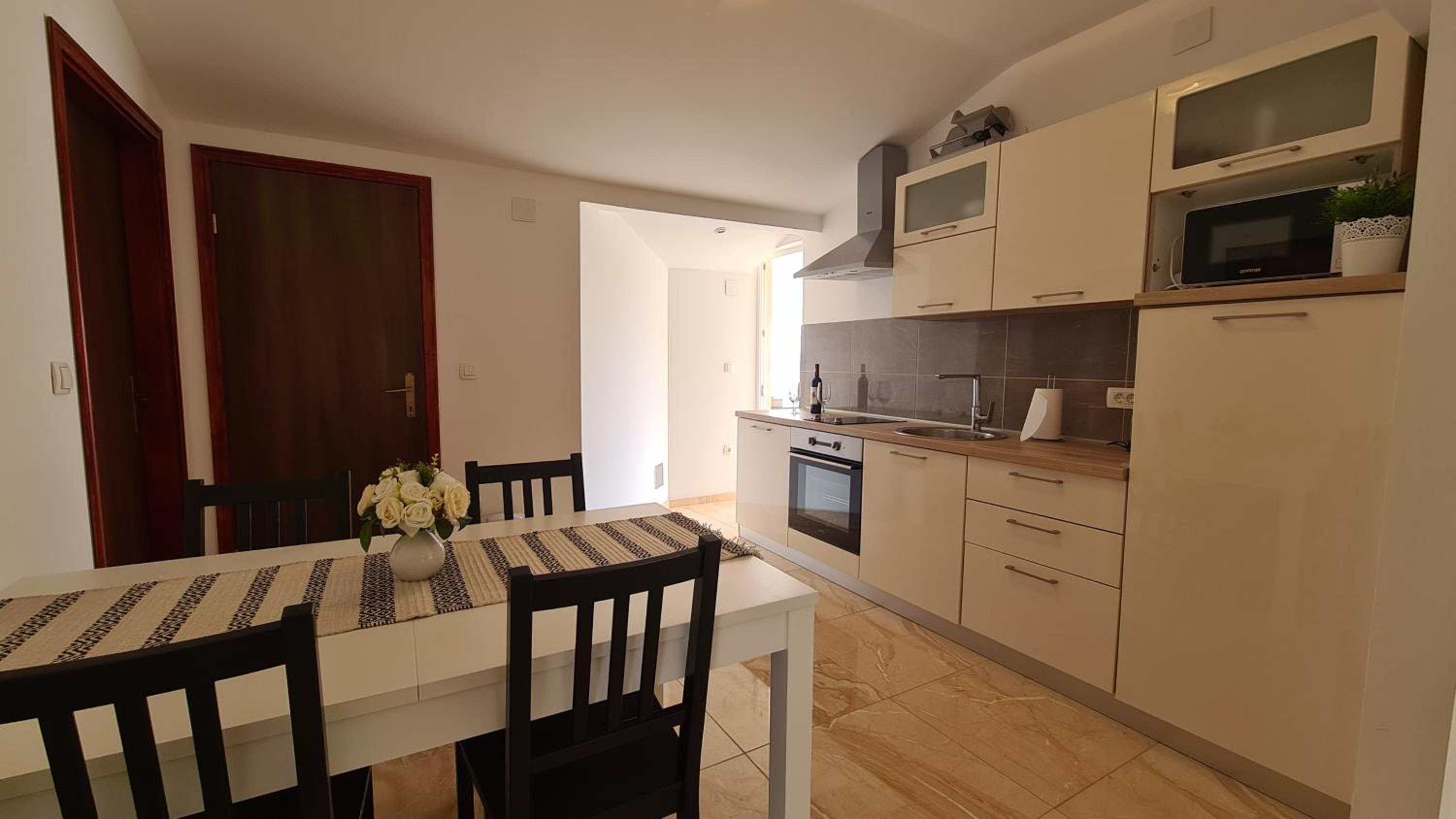 Apartments Josip