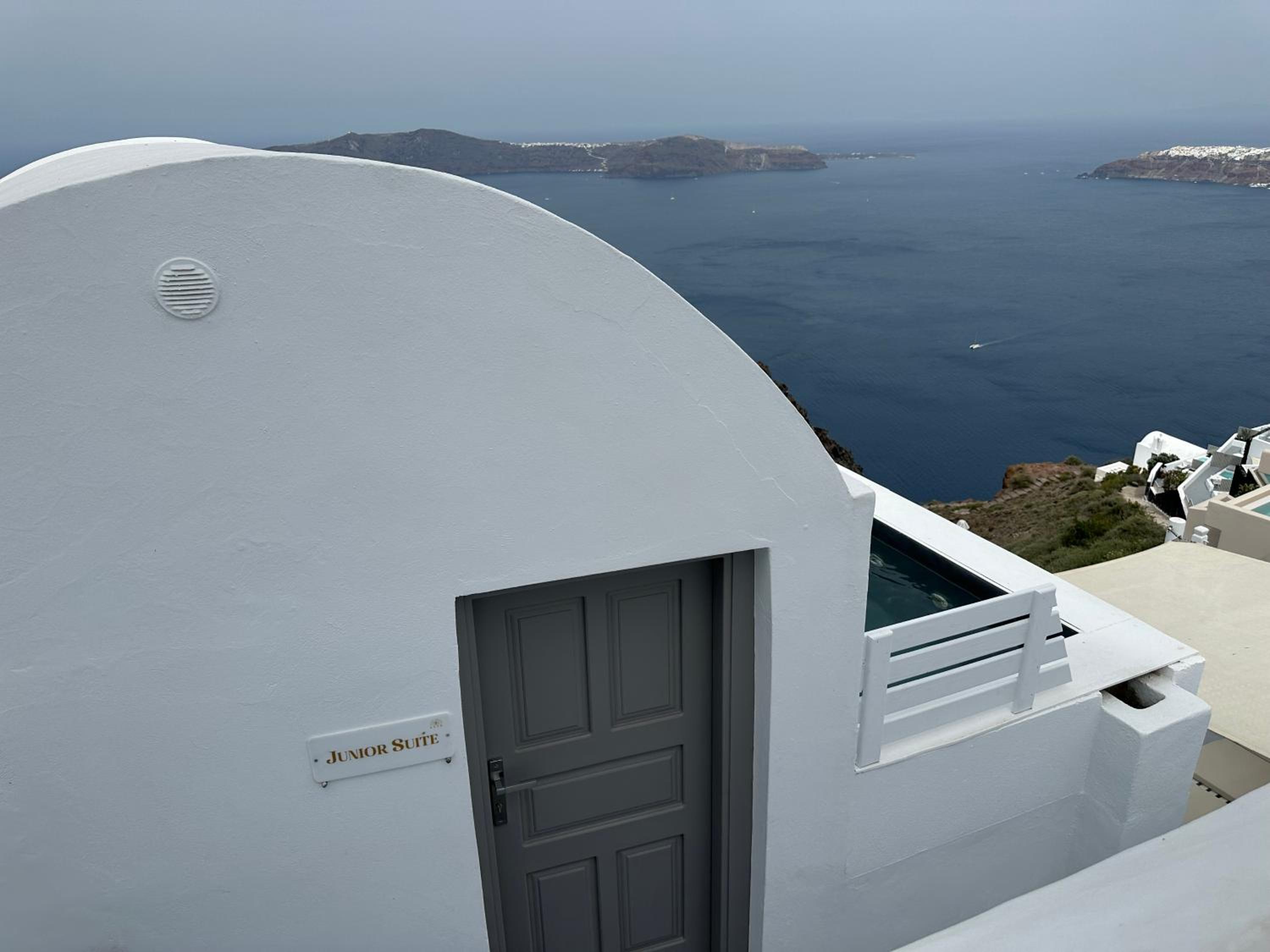 Hotel Elia Cave Suites