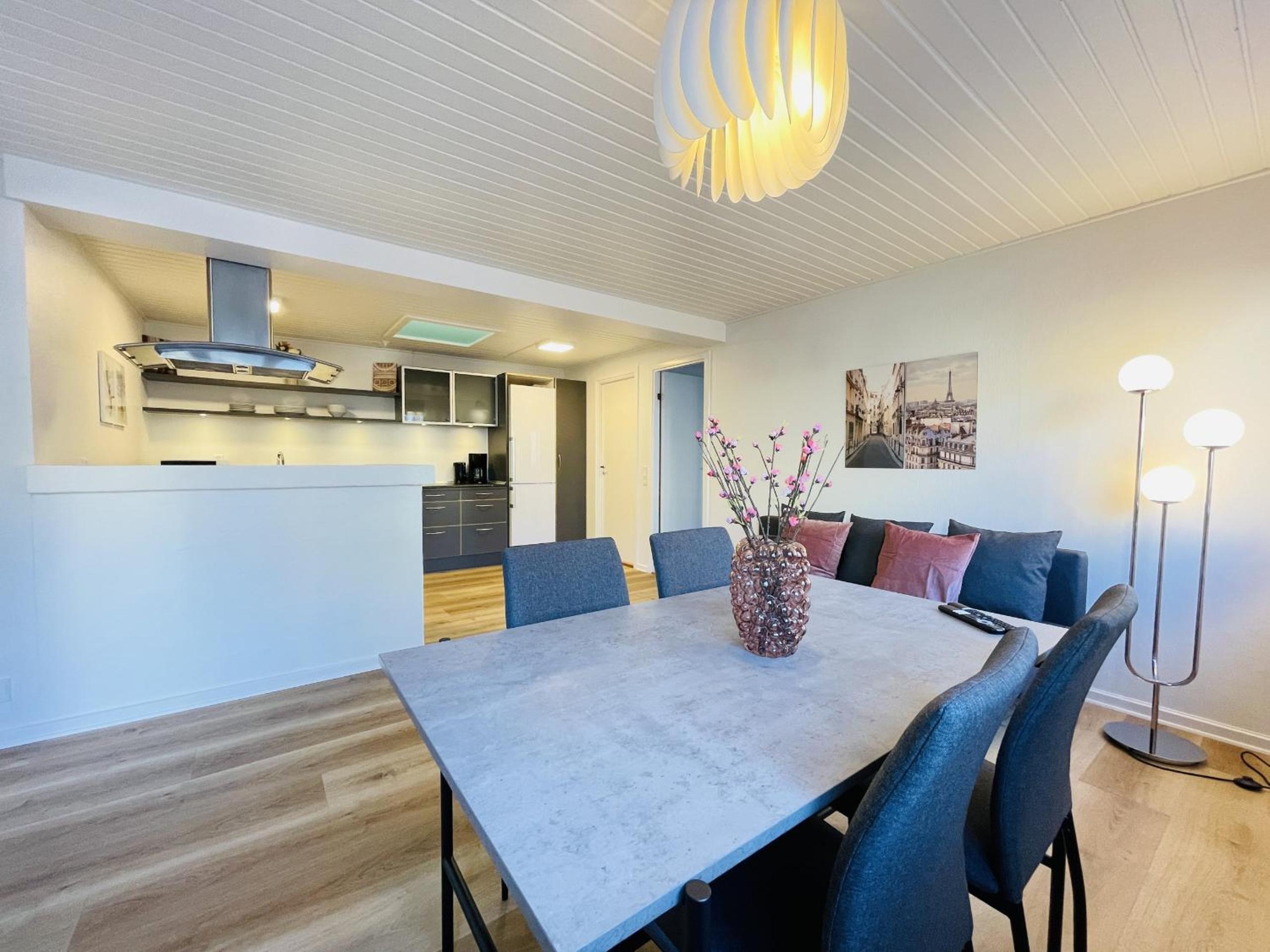 aday - Charming apartment in the pedestrian street of Frederikshavn