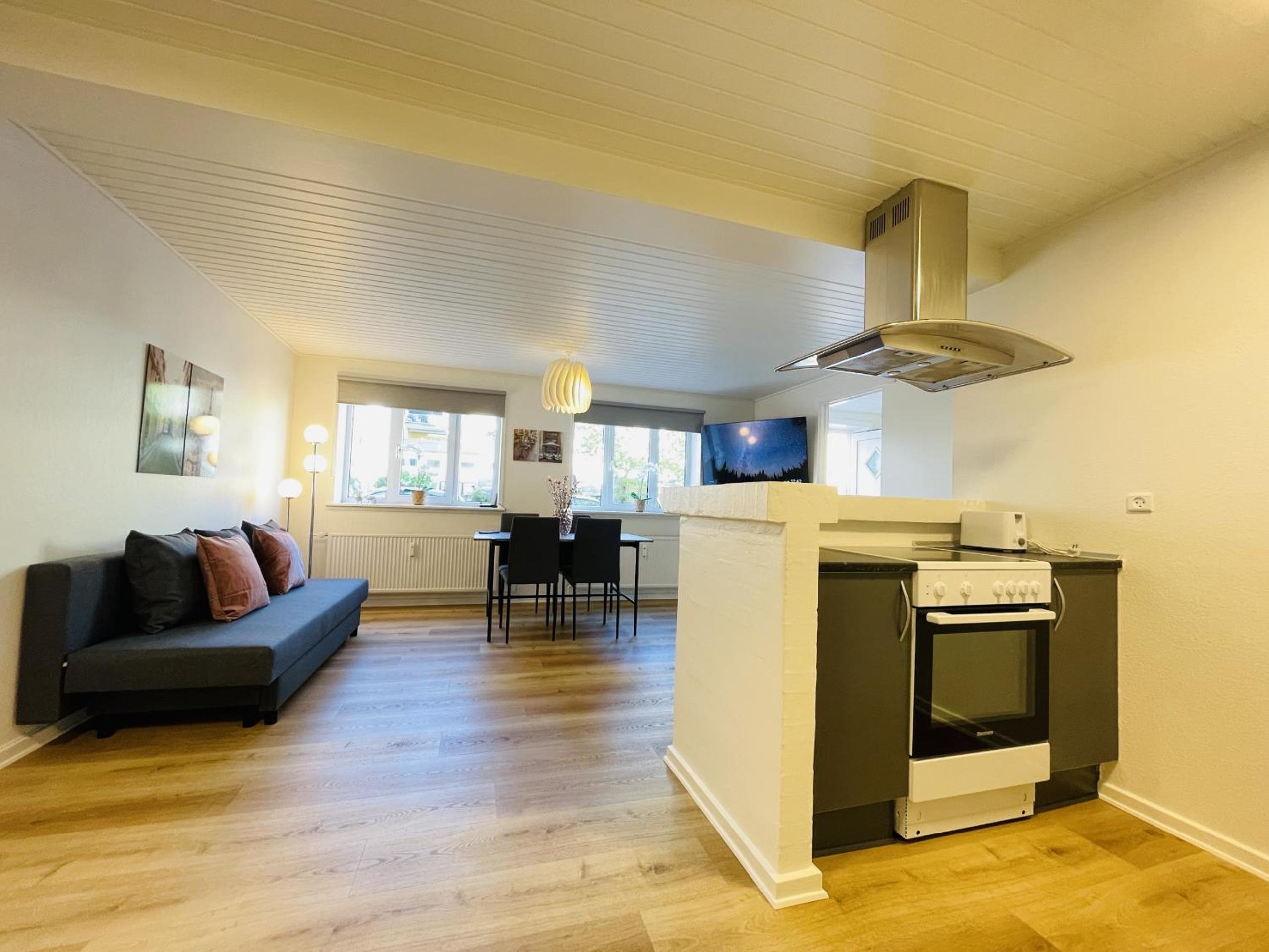 aday - Charming apartment in the pedestrian street of Frederikshavn