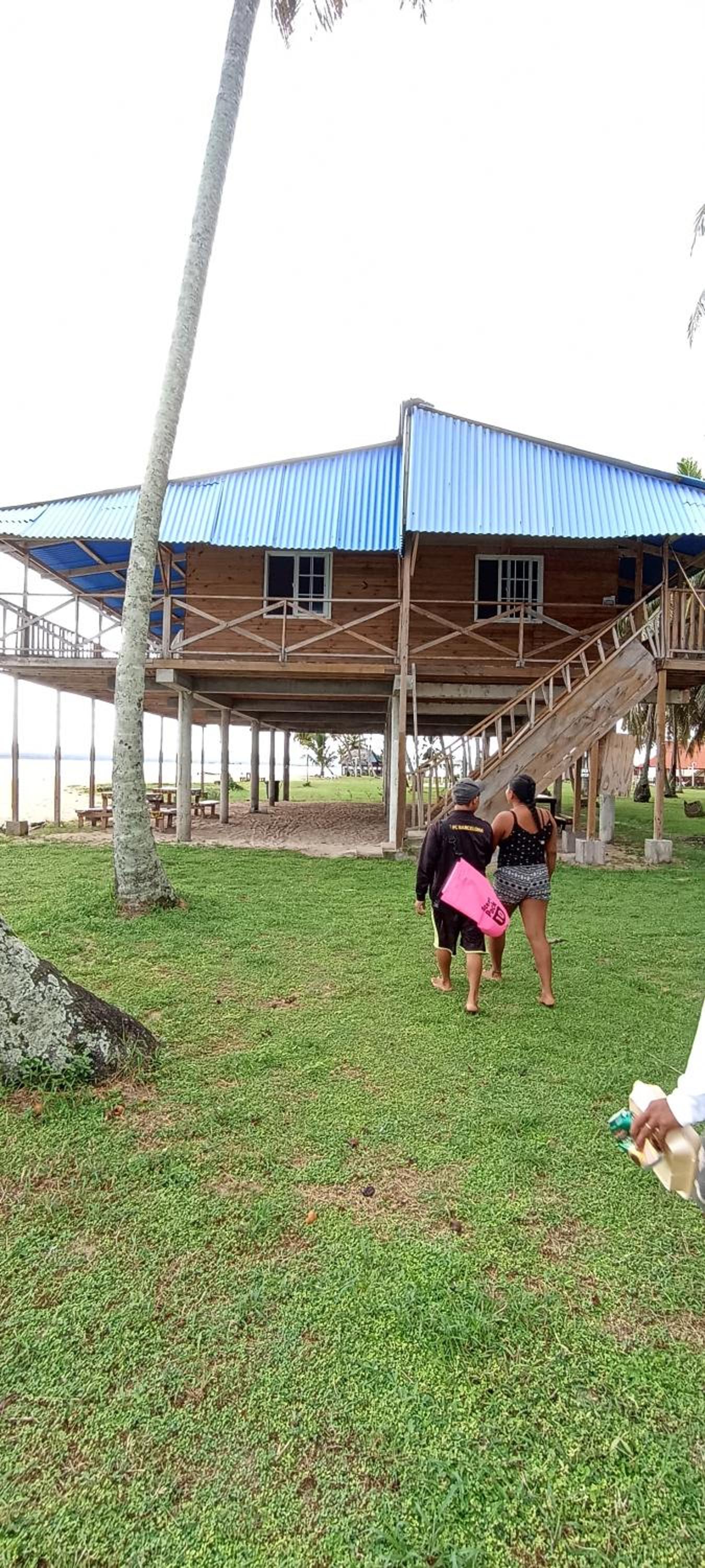 San blas Habitacion con comida incluida Icodub