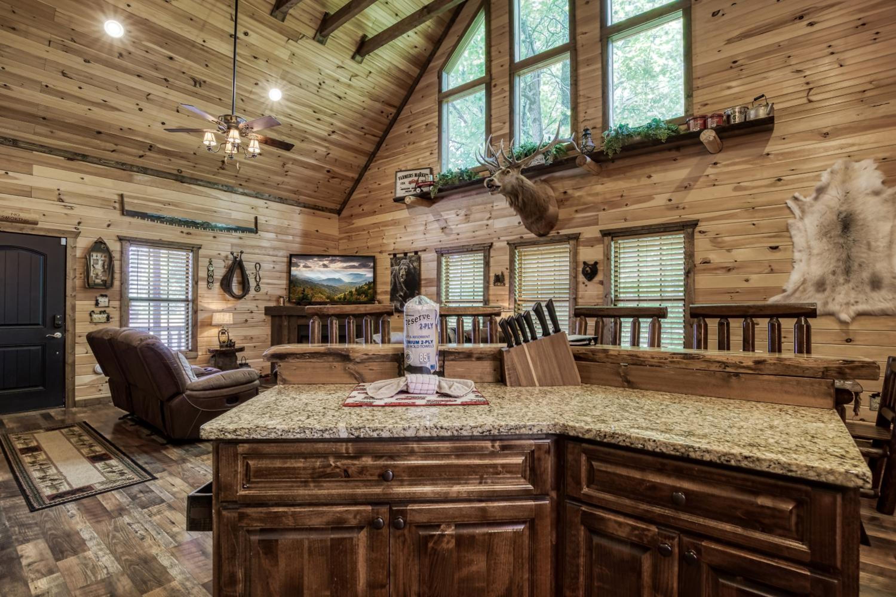 Haleywood Hollow, FREE Attraction tickets for each paid day, Arcade, WIFI!!!