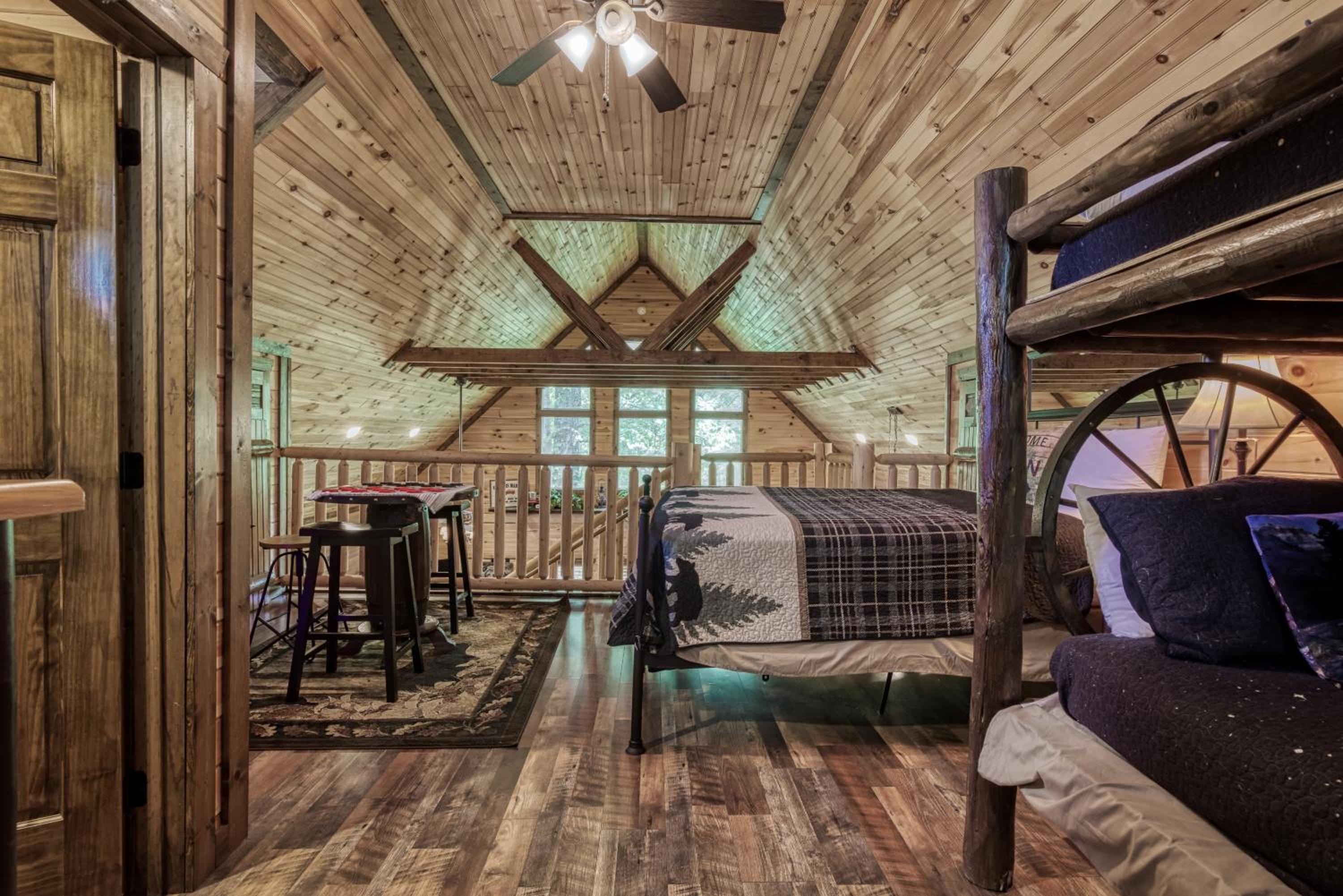 Haleywood Hollow, FREE Attraction tickets for each paid day, Arcade, WIFI!!!
