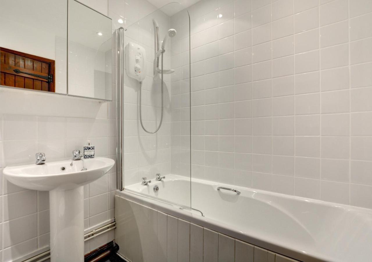 2 Bed in Padstow oc-p00385
