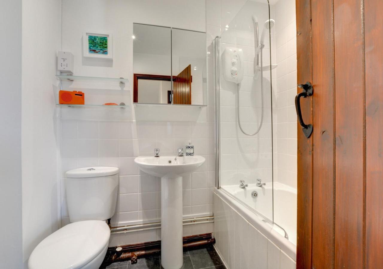 2 Bed in Padstow oc-p00385
