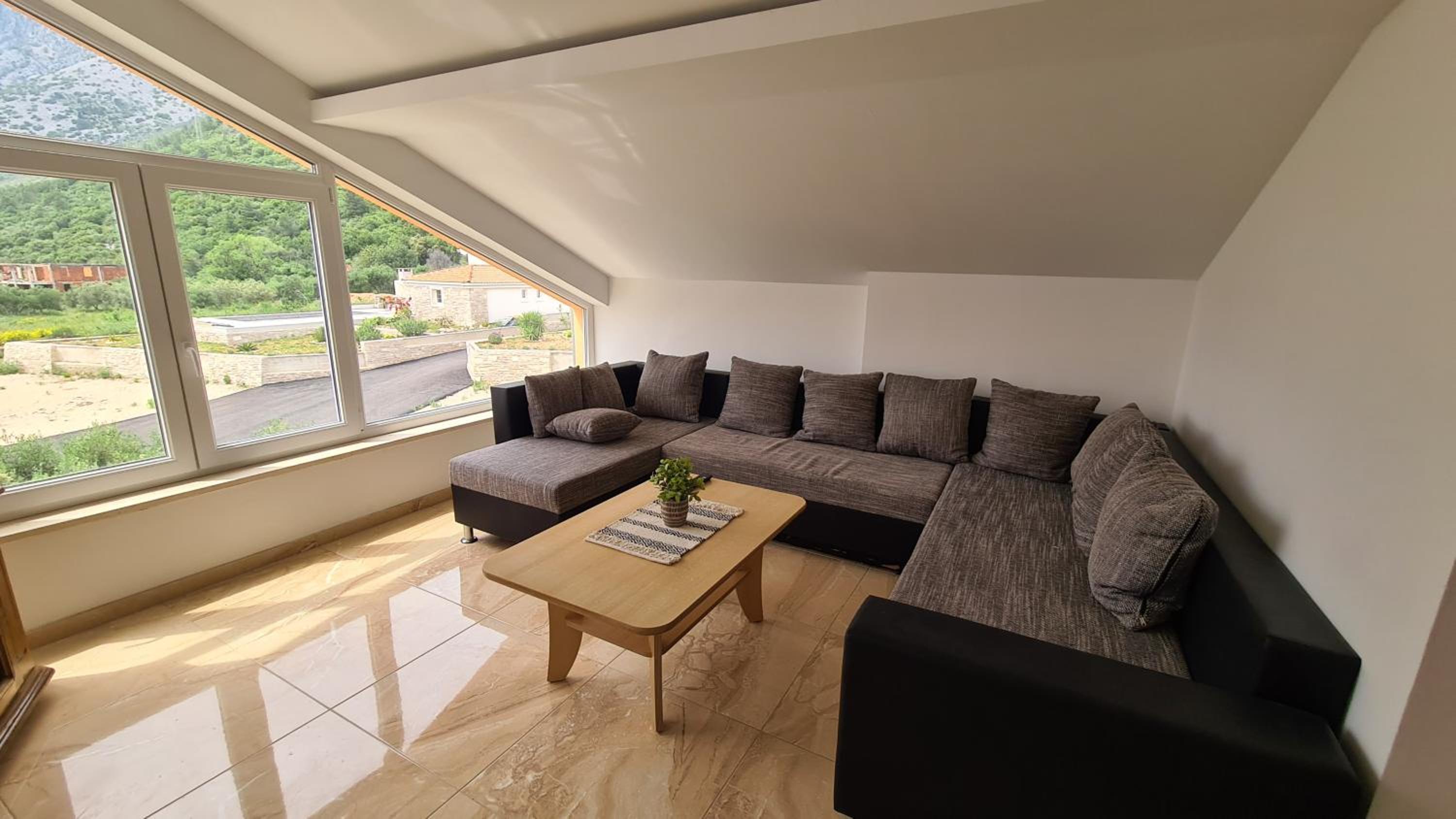 Apartments Josip
